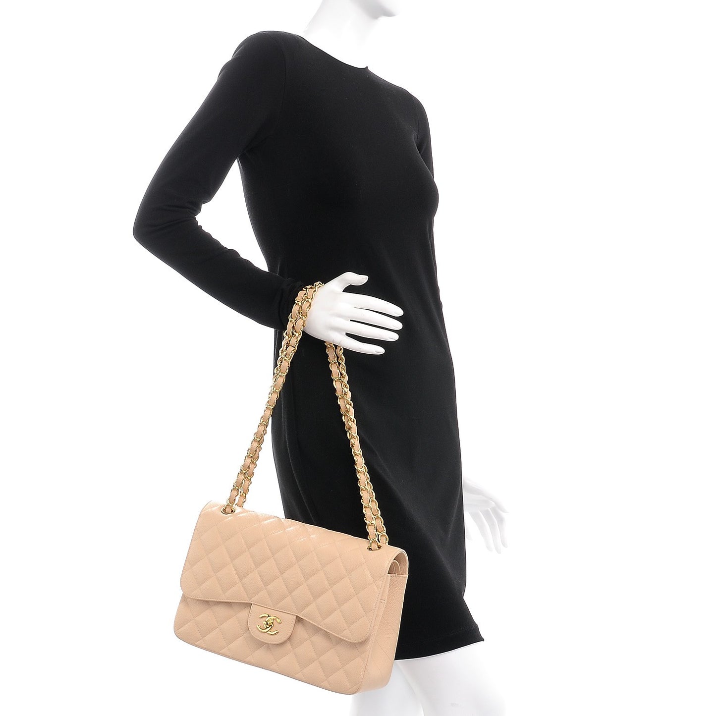 Caviar Quilted Jumbo Double Flap Beige Clair