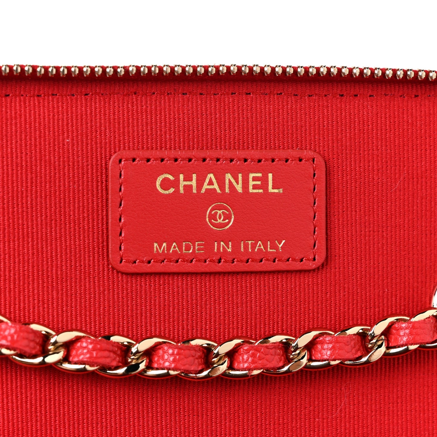 Caviar Quilted Small Vanity Case With Chain Red