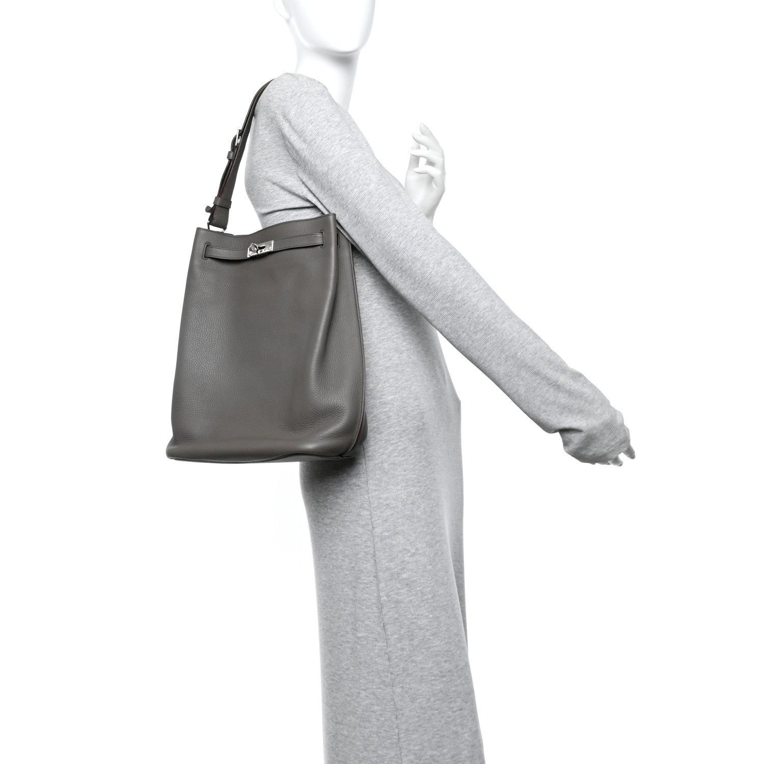 Hermes Togo So KELLY 26 Etain Bleu Obscur 2 of 14