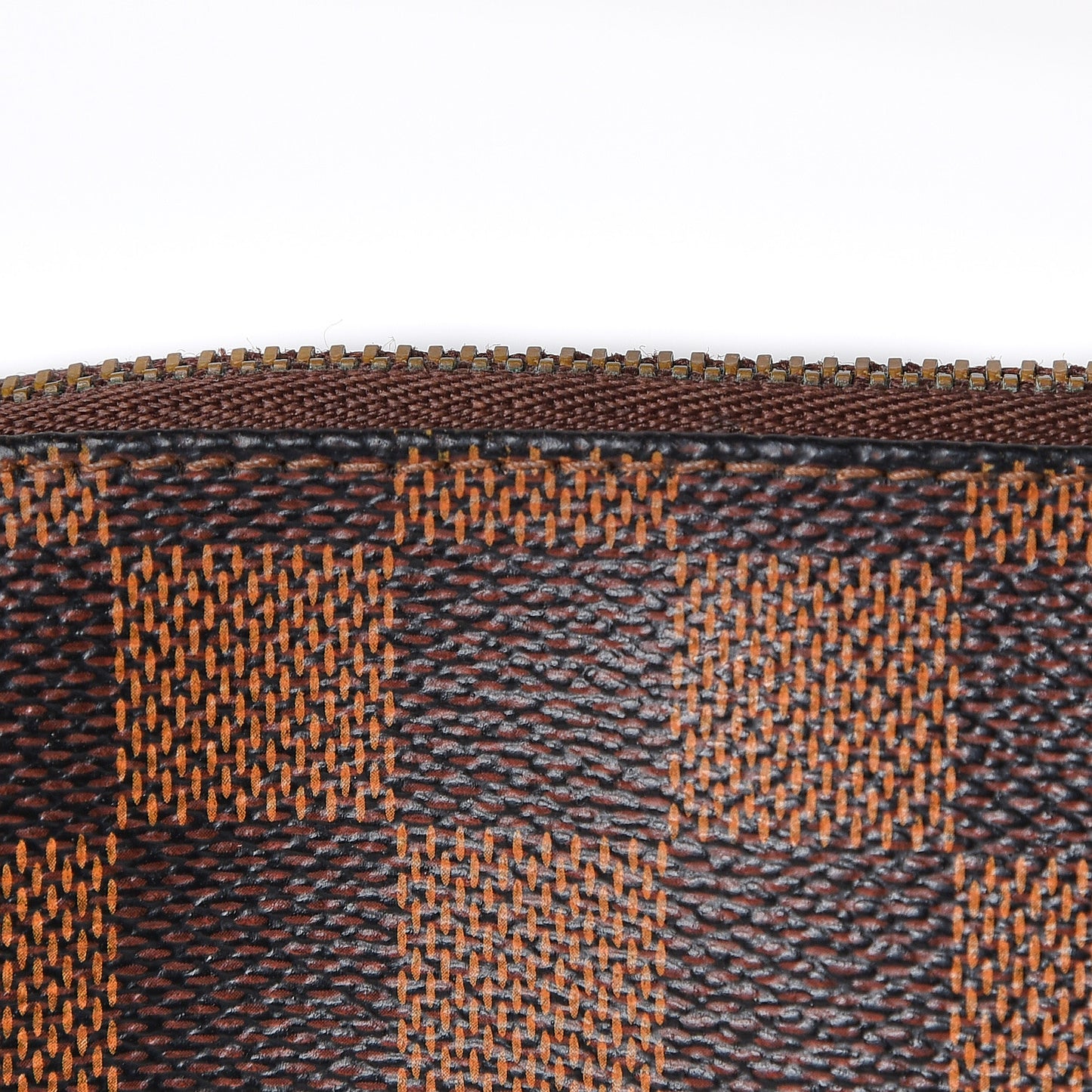 Damier Ebene Eva Clutch