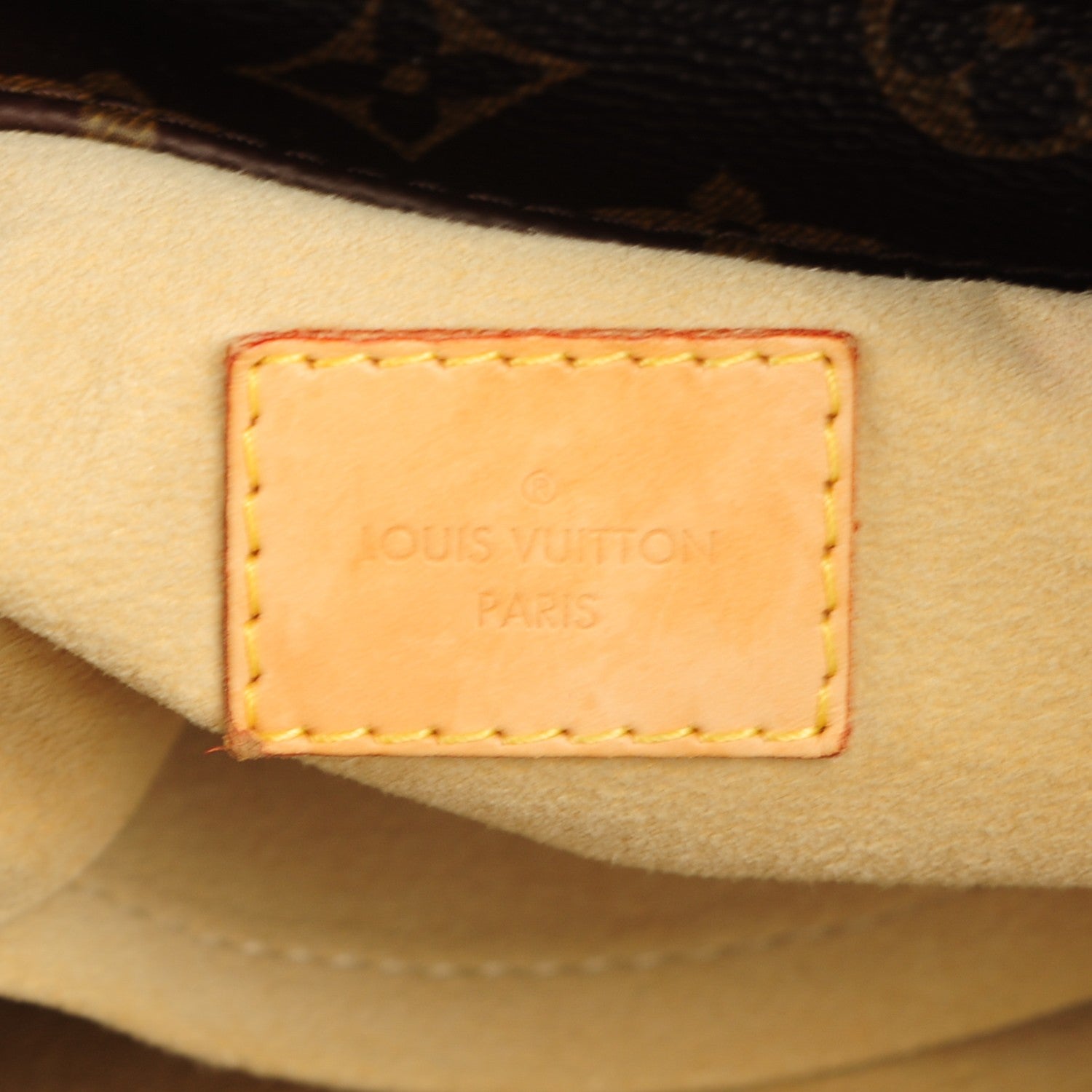 Louis Vuitton Monogram Artsy MM 6 of 8