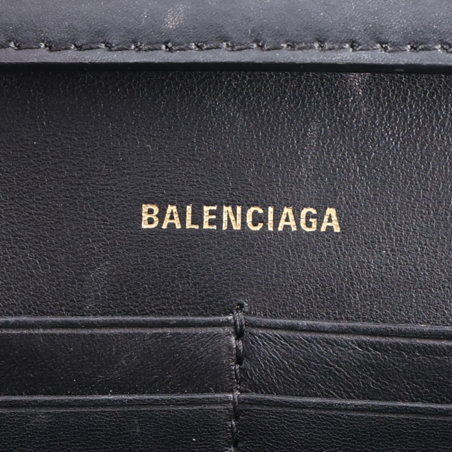 Shiny Box Calfskin Hourglass Chain Bag Black