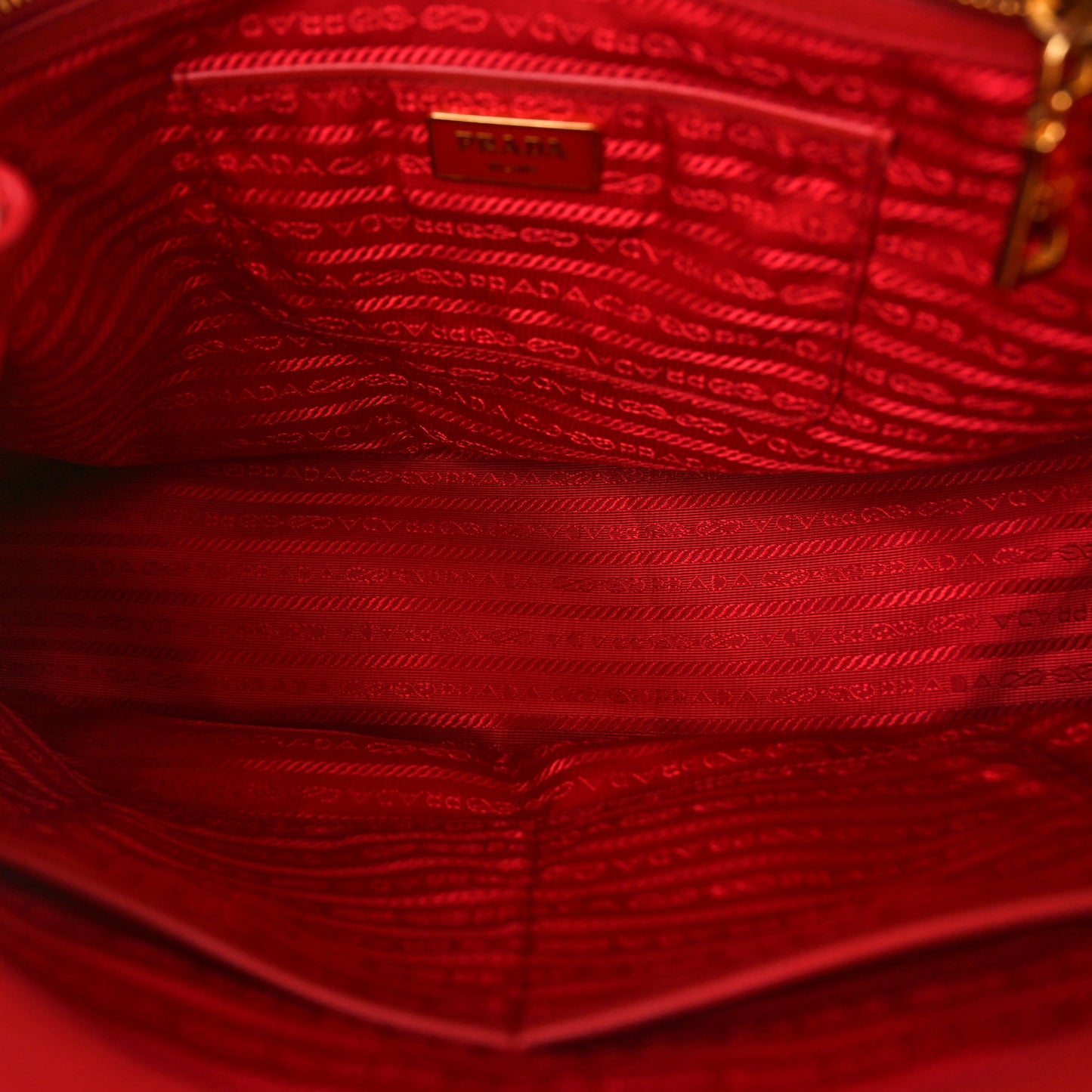 Saffiano Large Galleria Double Zip Tote Fuoco
