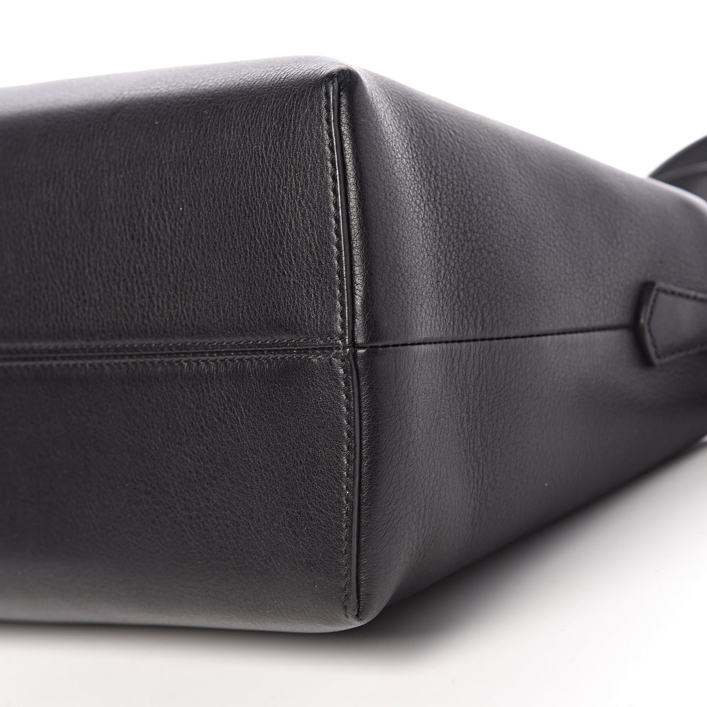 Vitello Dolce Marmol Large By The Way Boston Bag Black