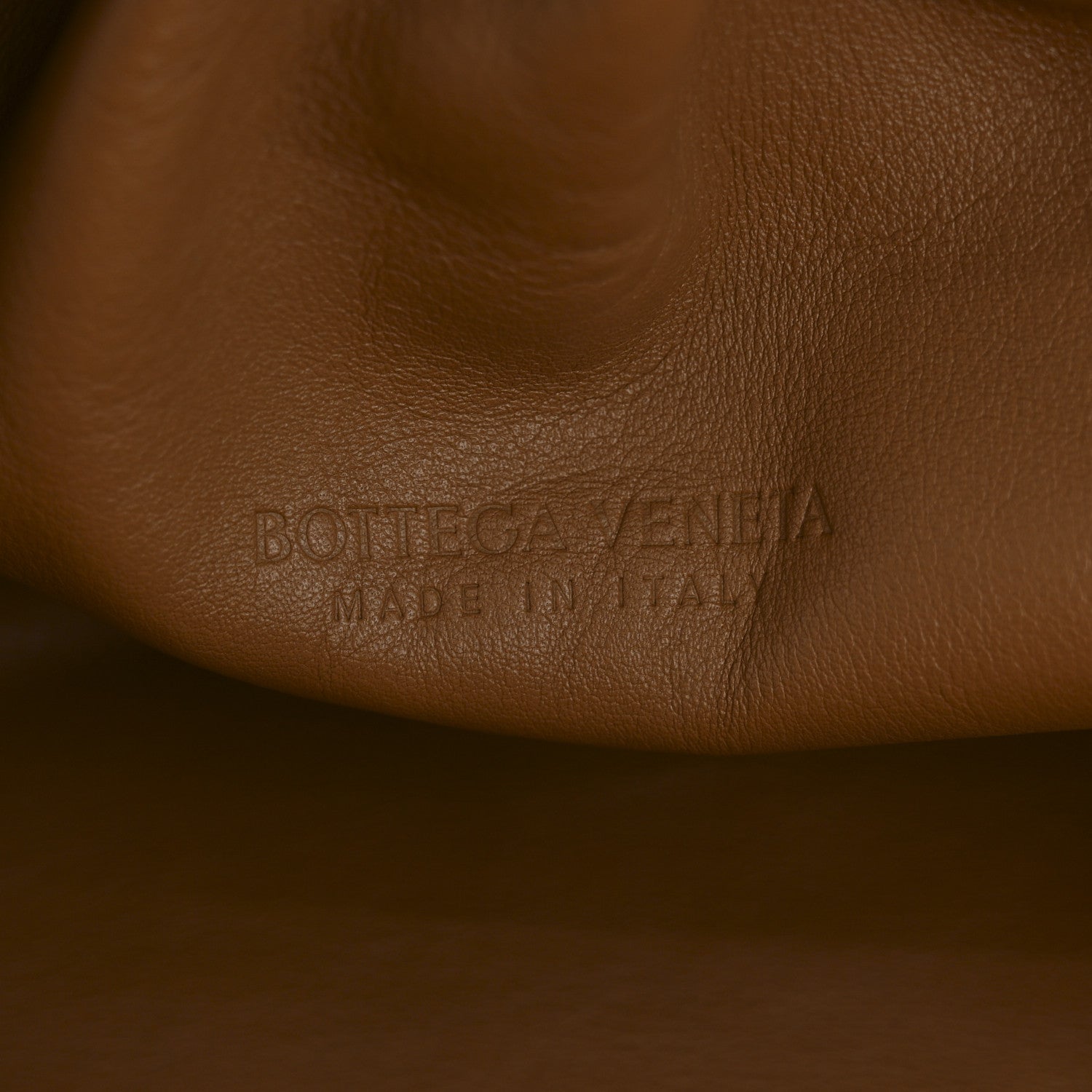 Bottega Veneta Smooth Butter Calf The Pouch Oversized Clutch Cammello 6 of 11