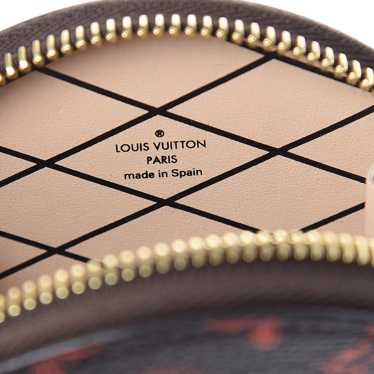 Louis Vuitton Calfskin Catogram Micro Boite Chapeau Marron 7 of 7