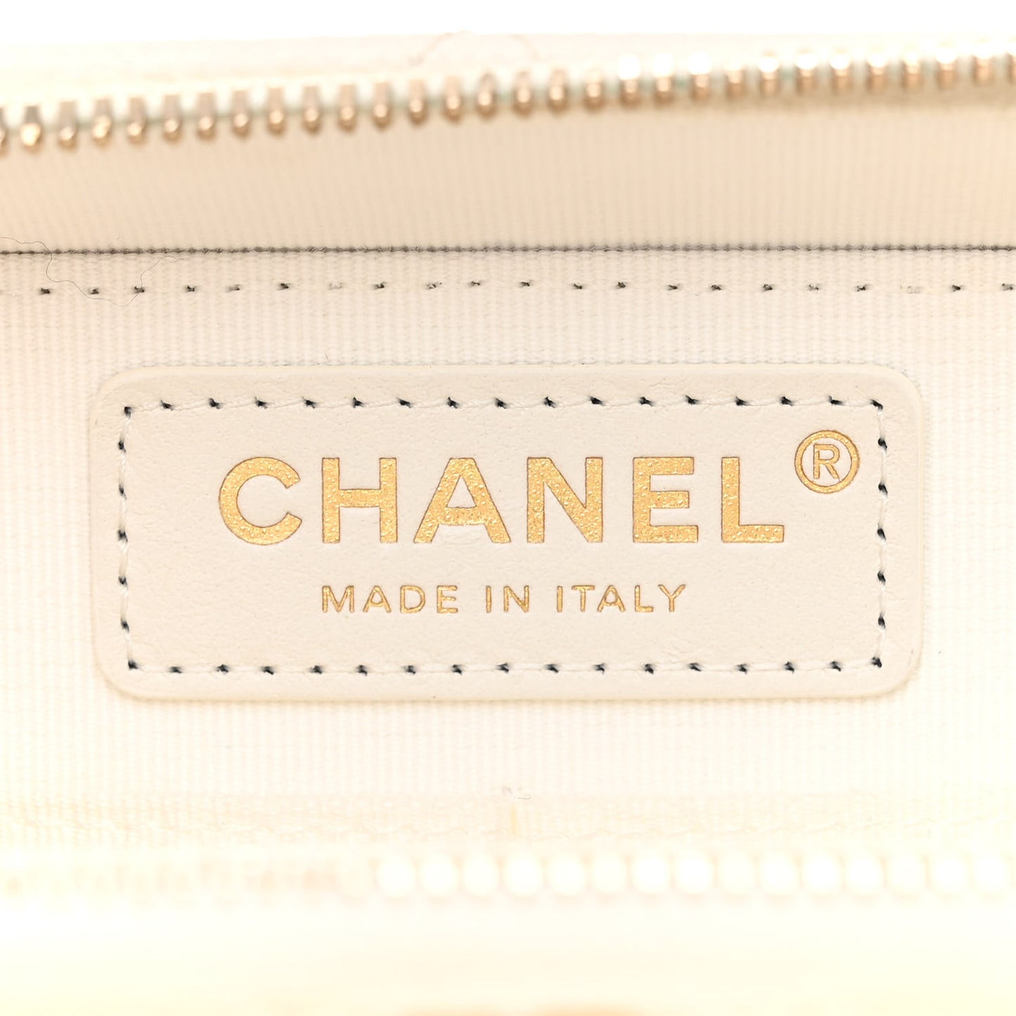 Caviar Quilted Top Handle Vanity Case White