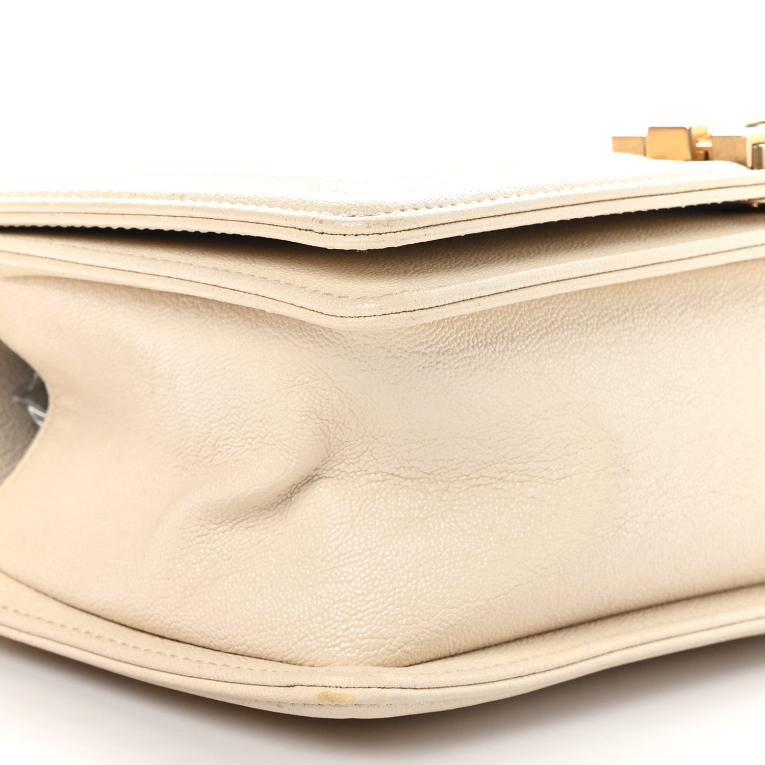 Chanel Caviar Quilted Medium Boy Flap White 9 of 10