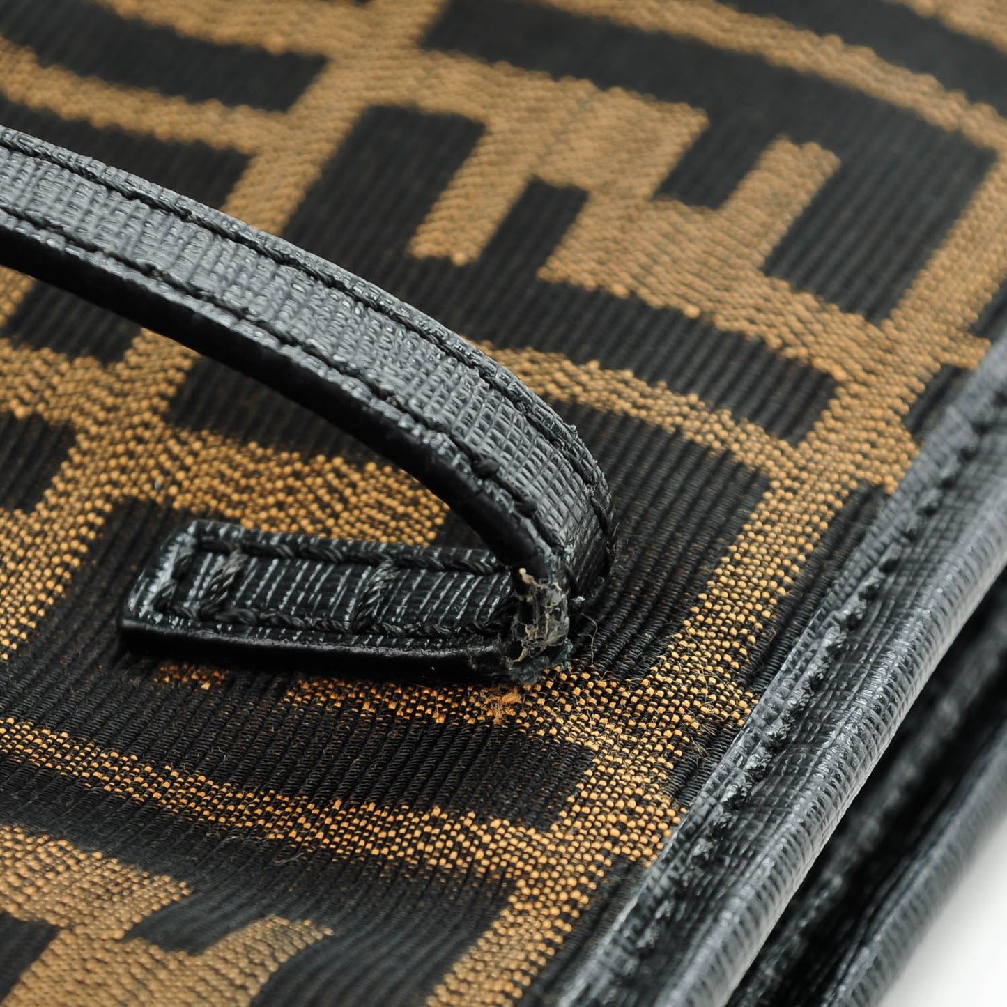 Zucca Vitello Elite Medium Roll Tote Tobacco Black