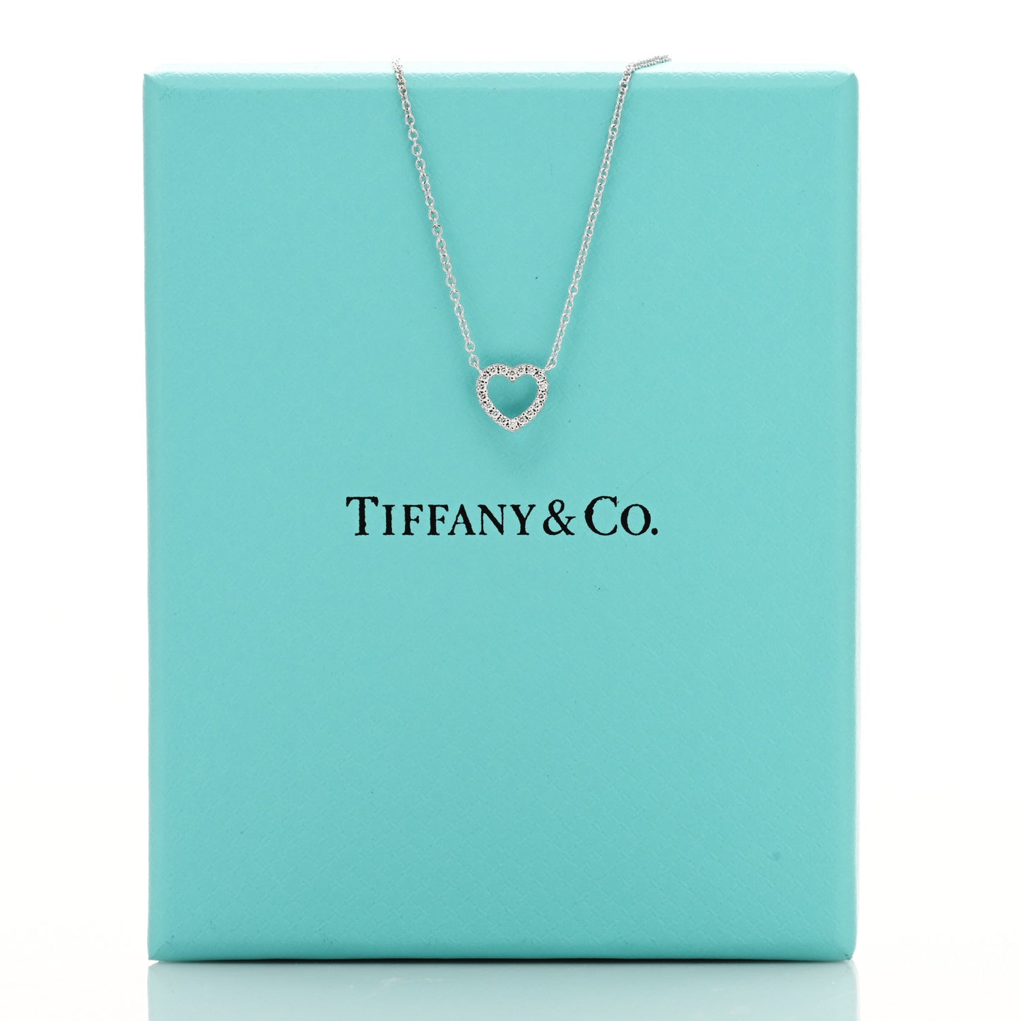 18K White Gold Diamond Metro Heart Pendant Necklace