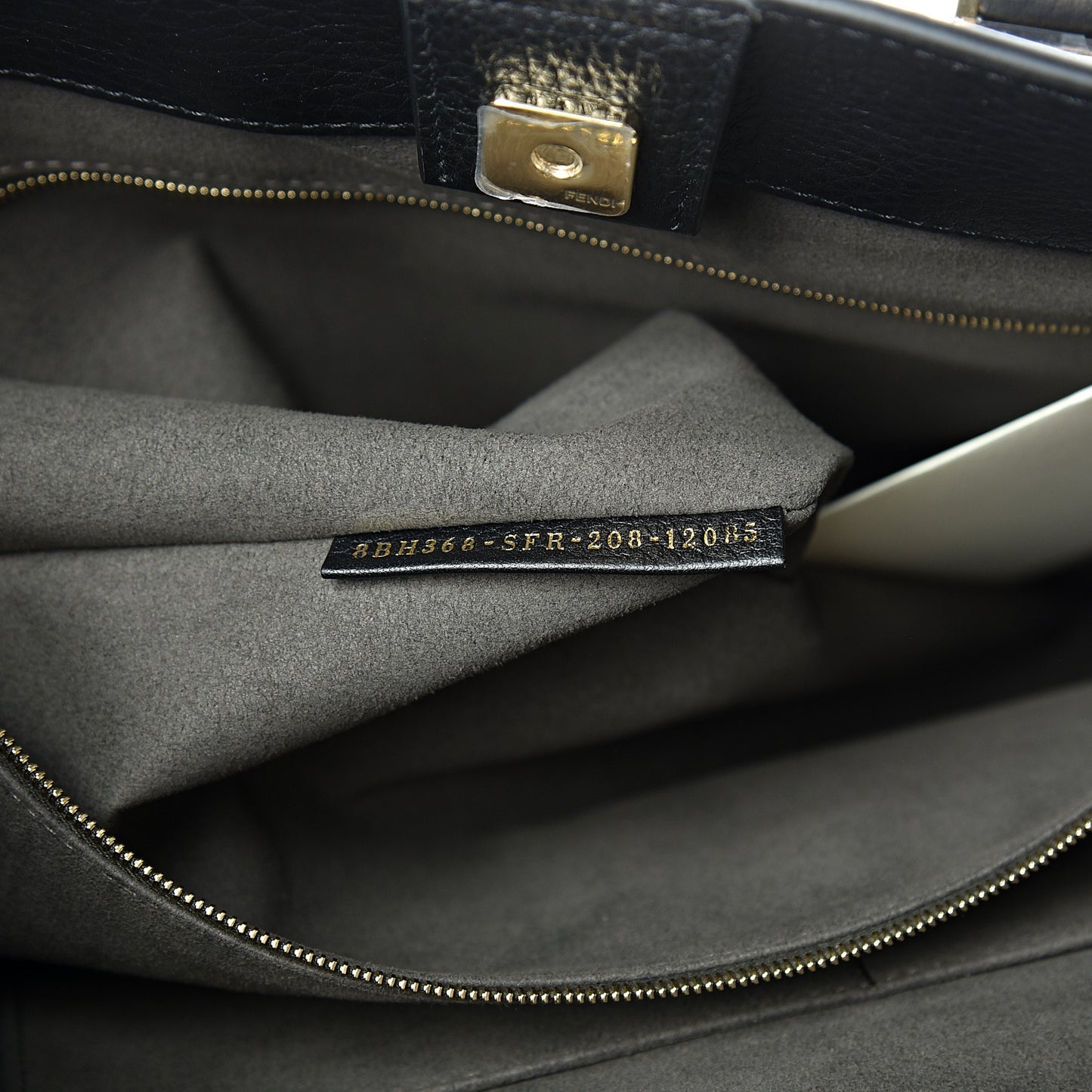 Cuoio Romano Selleria Medium FF Tote Black