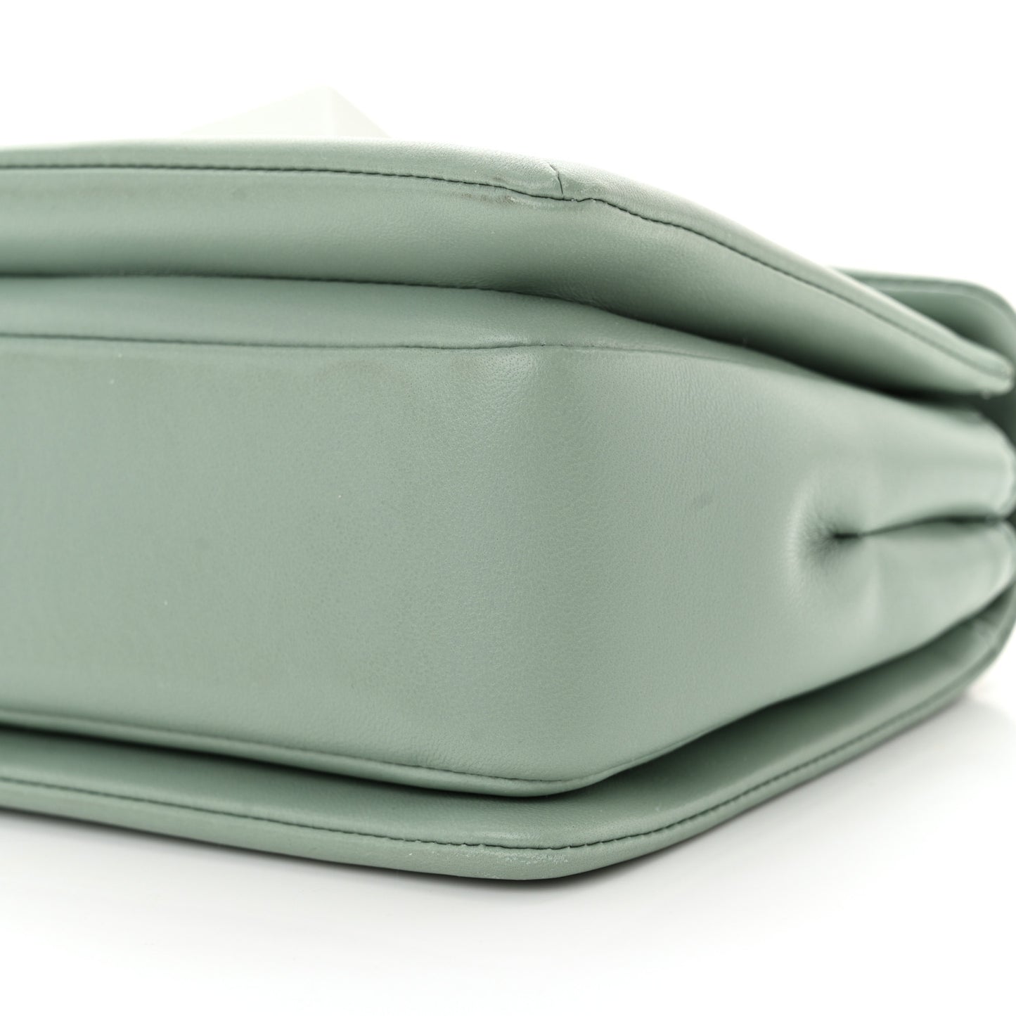 Nappa Lacquer Monochrome One Stud Chain Clutch Morning Dew