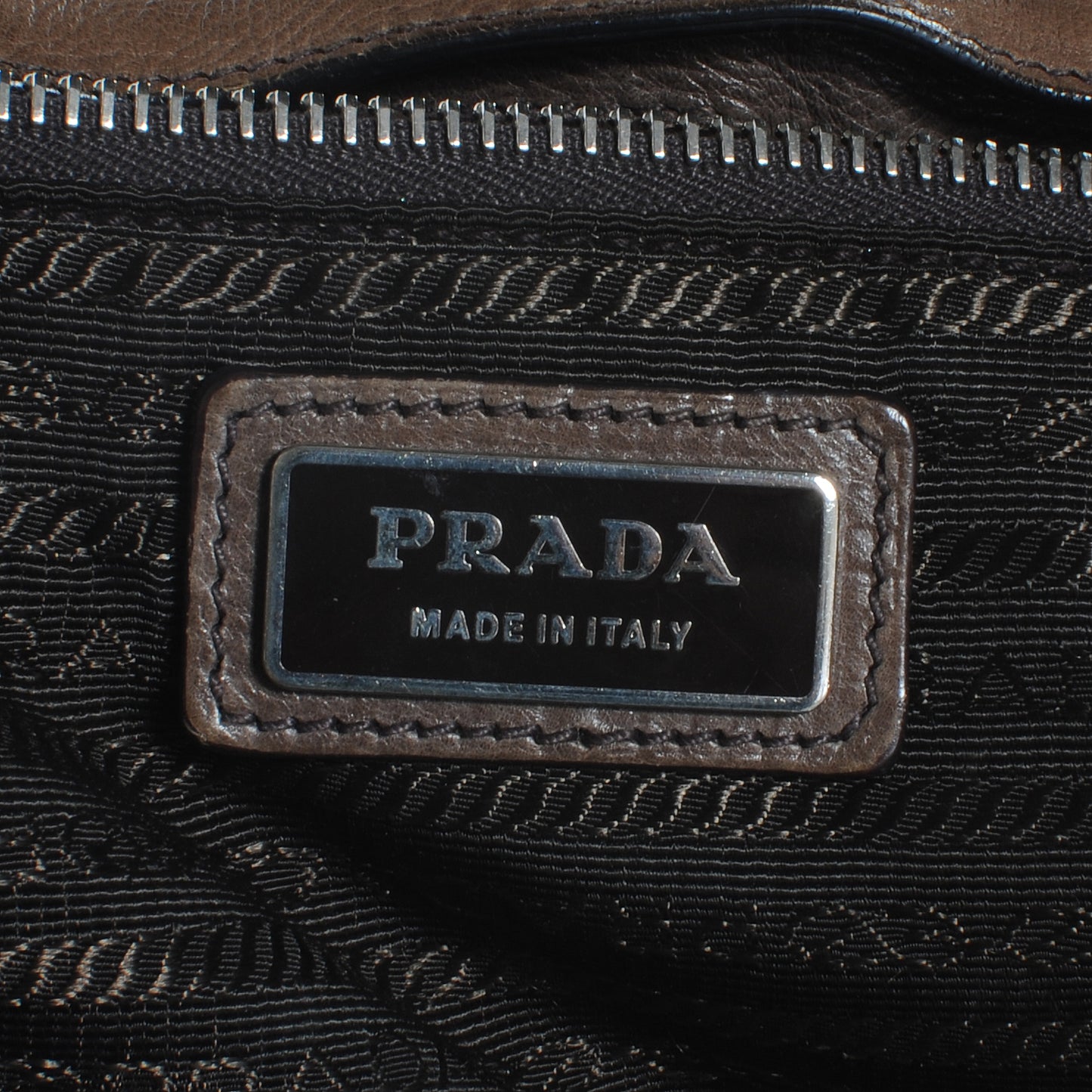 Cervo Glace Zippers Tote Ardesia Nudo