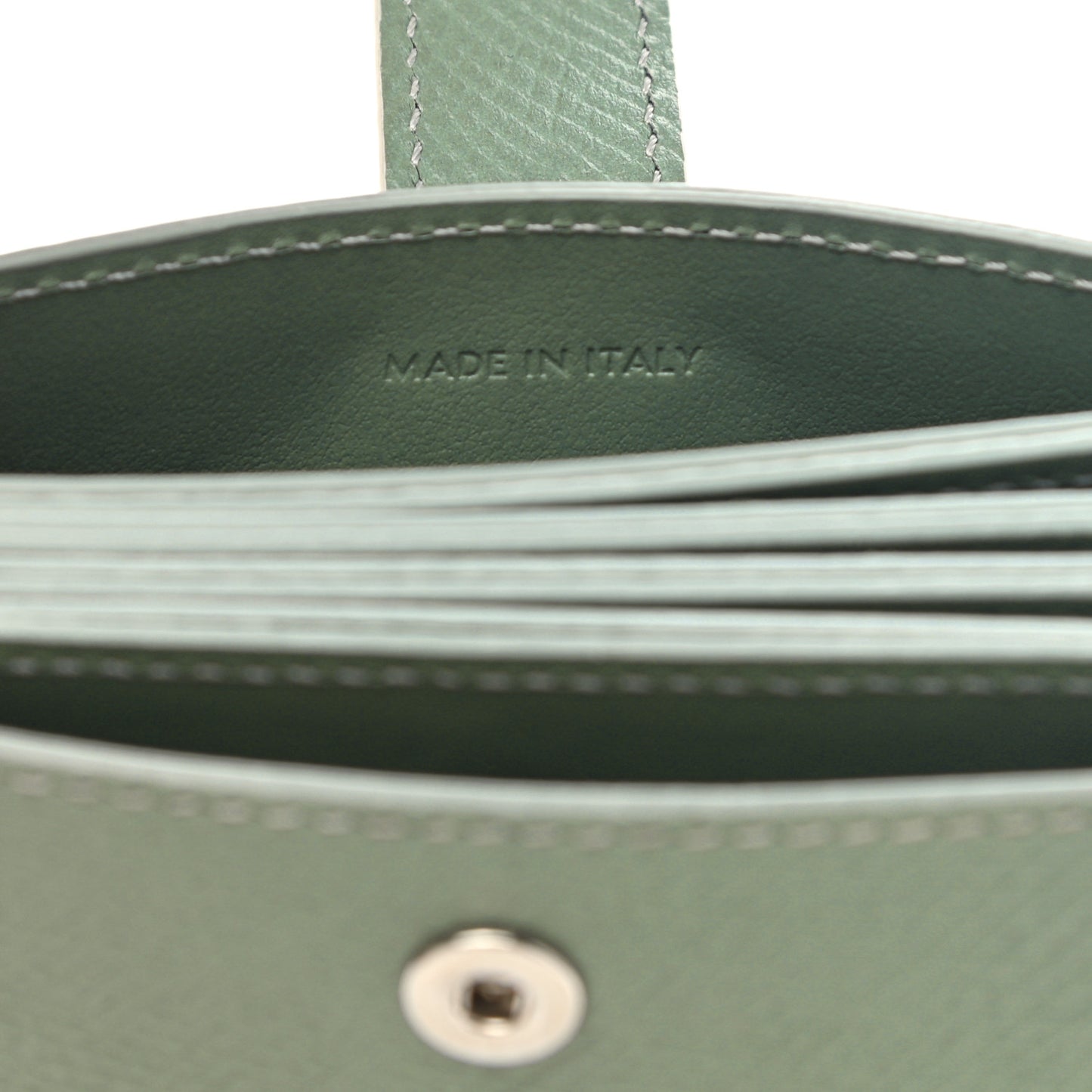 Grained Shiny Calfskin Accordion Card Holder Green