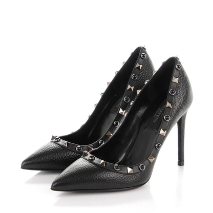 Valentino Garavani Pebbled Calfskin Onyx Rockstud Rolling 100mm Pumps 35.5 Black 3 of 7