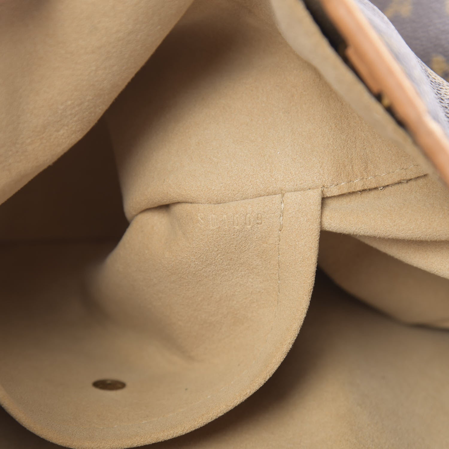 Louis Vuitton Monogram Galliera PM 7 of 21