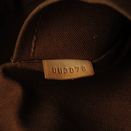 Louis Vuitton Monogram Cabas Beaubourg 7 of 8