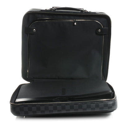 Louis Vuitton Damier Graphite Pilot Case 4 of 7