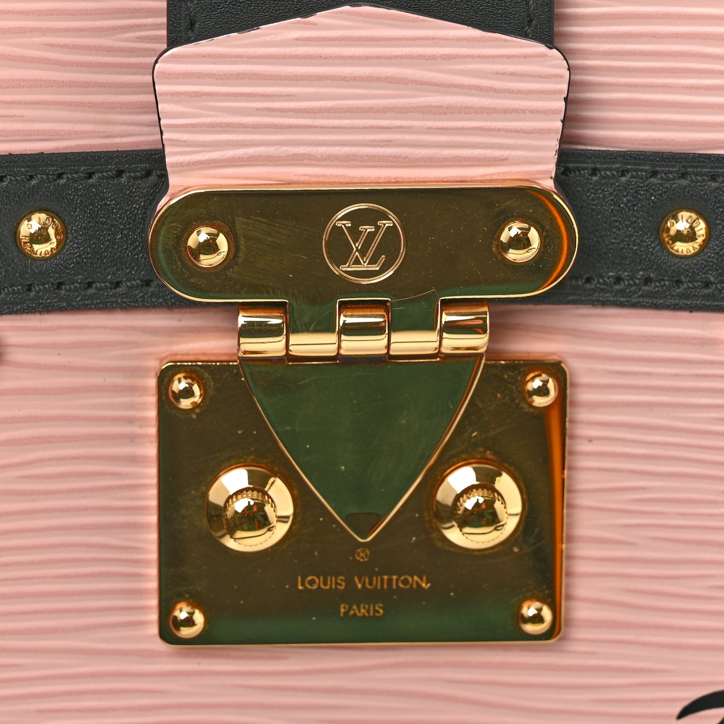 Epi Trunk Clutch Rose Ballerine