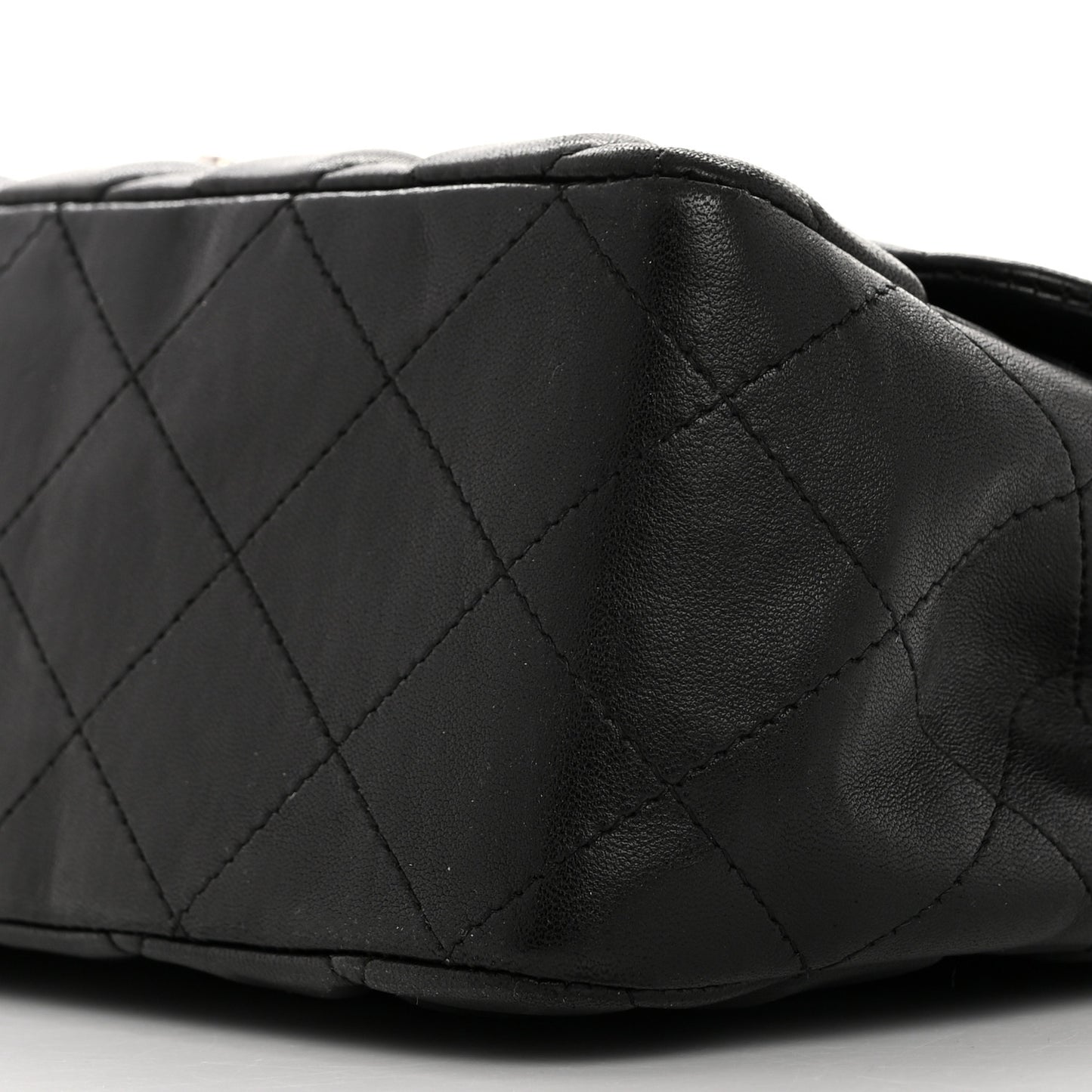 Lambskin Quilted Jumbo Single Flap Black