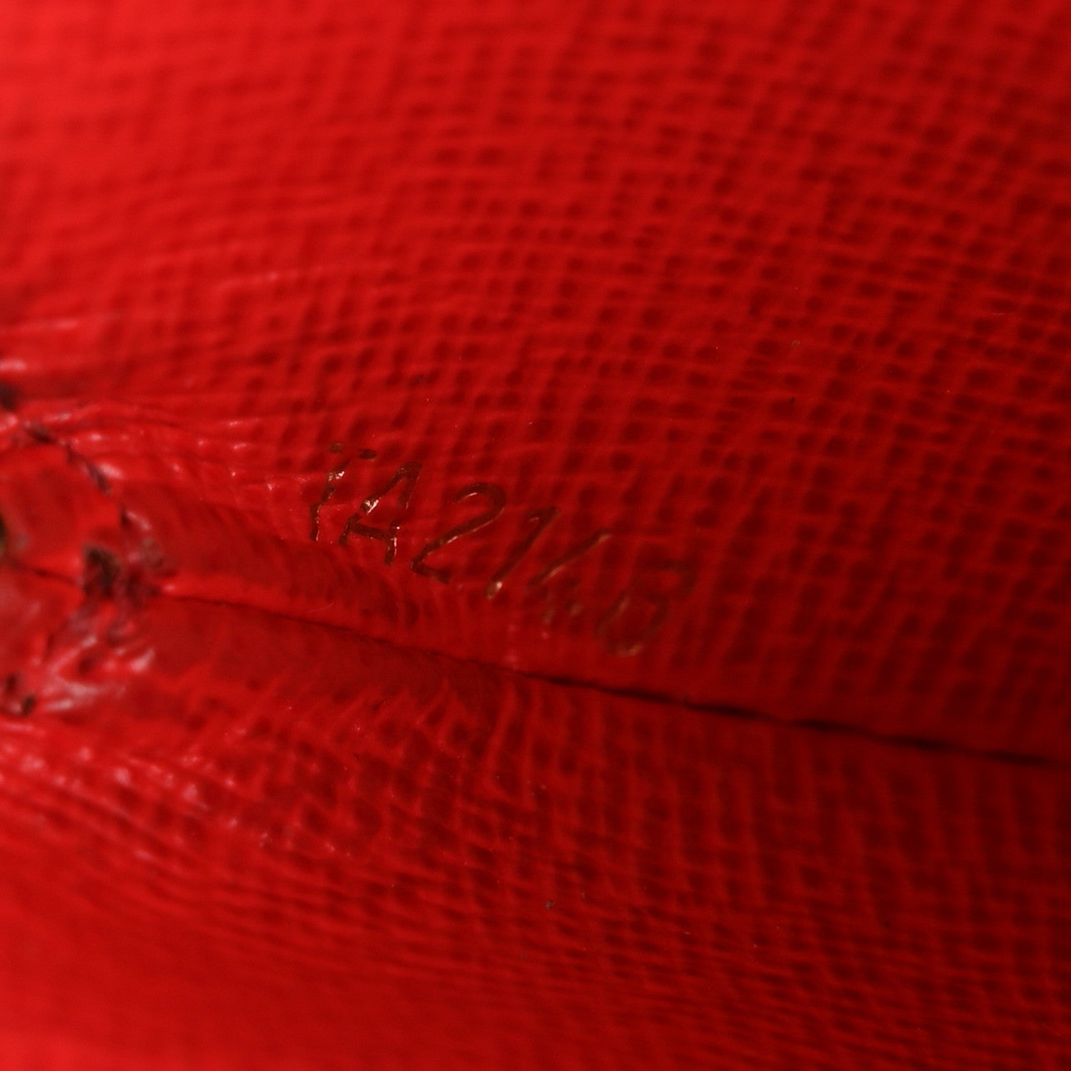 Louis Vuitton Monogram 2016 Christmas Animation Round Coin Purse Rouge 7 of 9