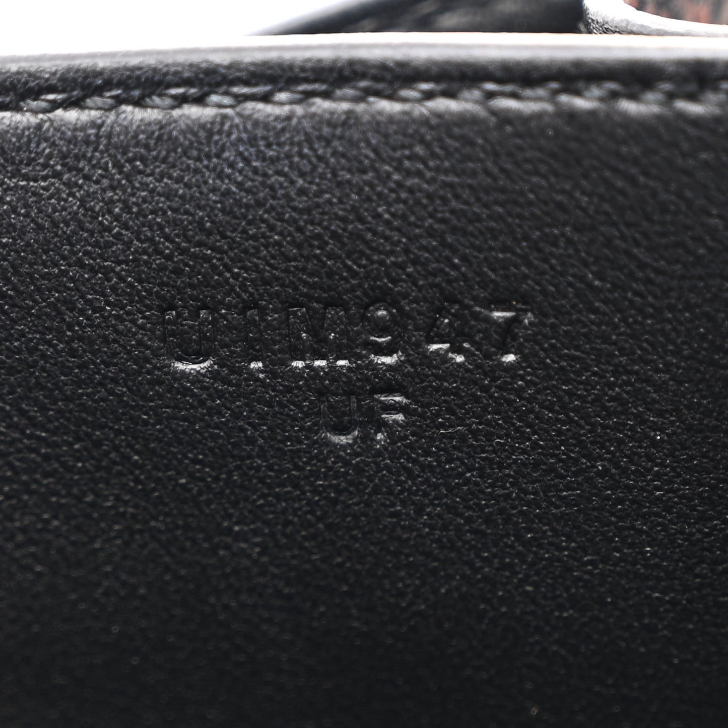 Epsom Constance 18 Black