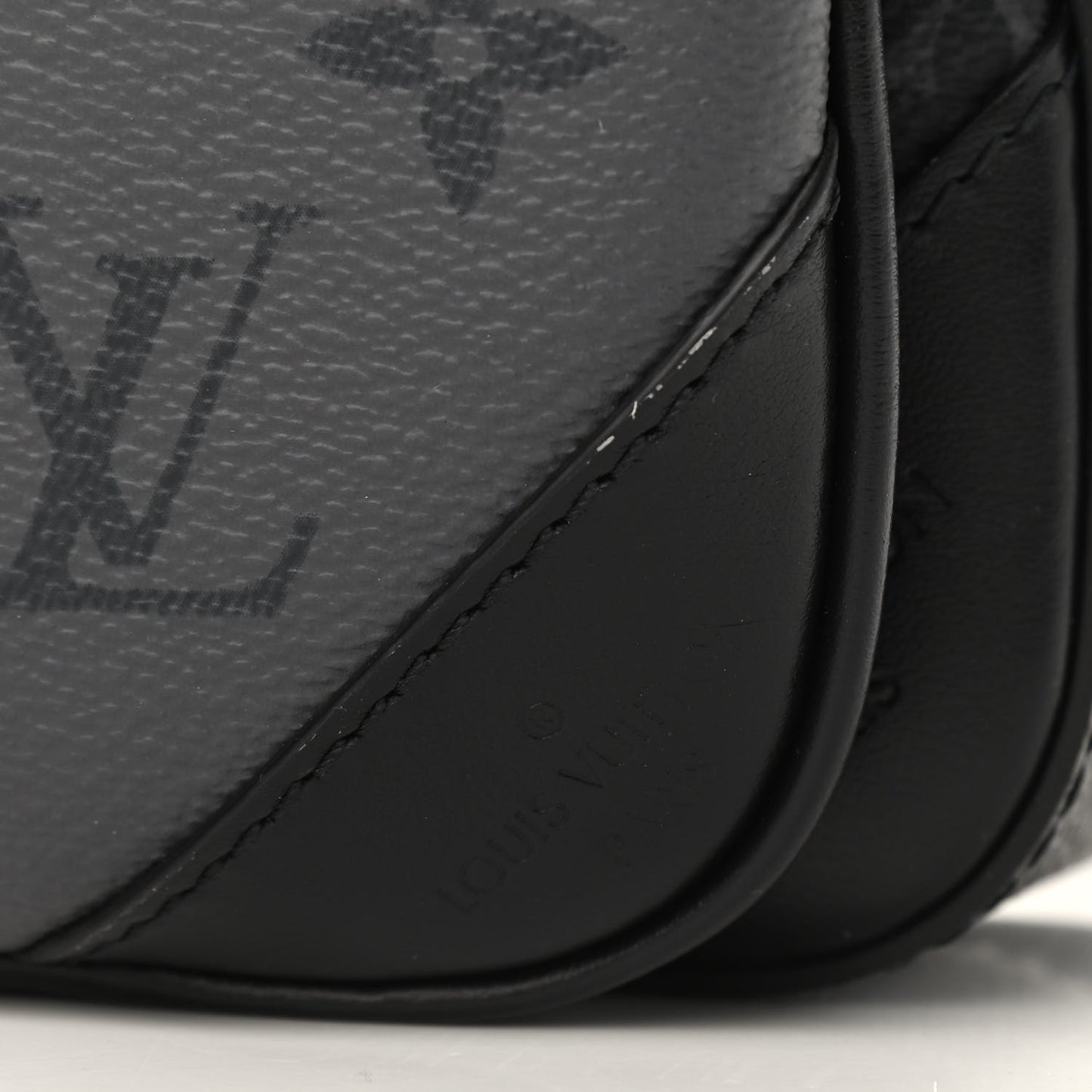 Reverse Monogram Eclipse Trio Messenger