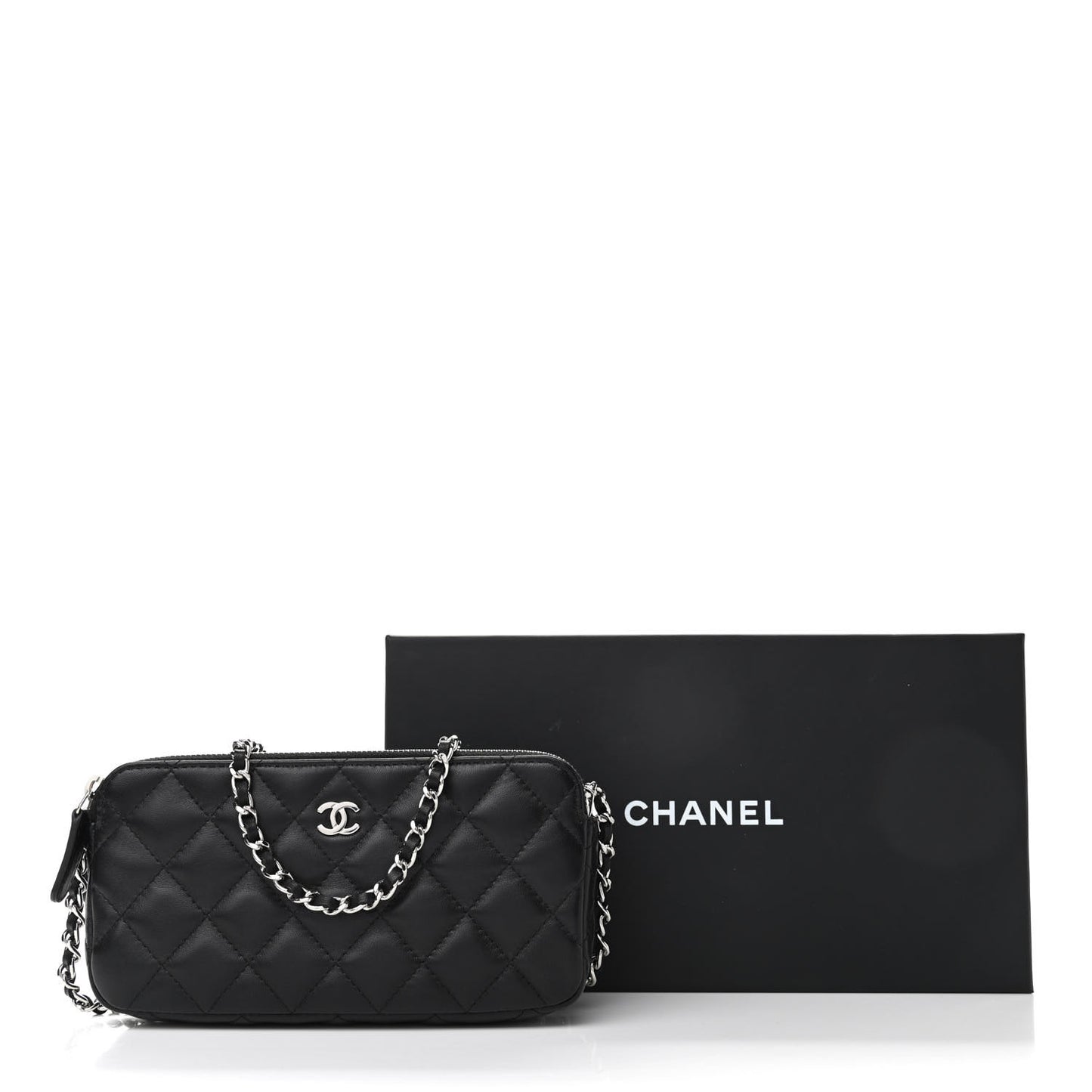 Lambskin Quilted Small Clutch With Chain Black