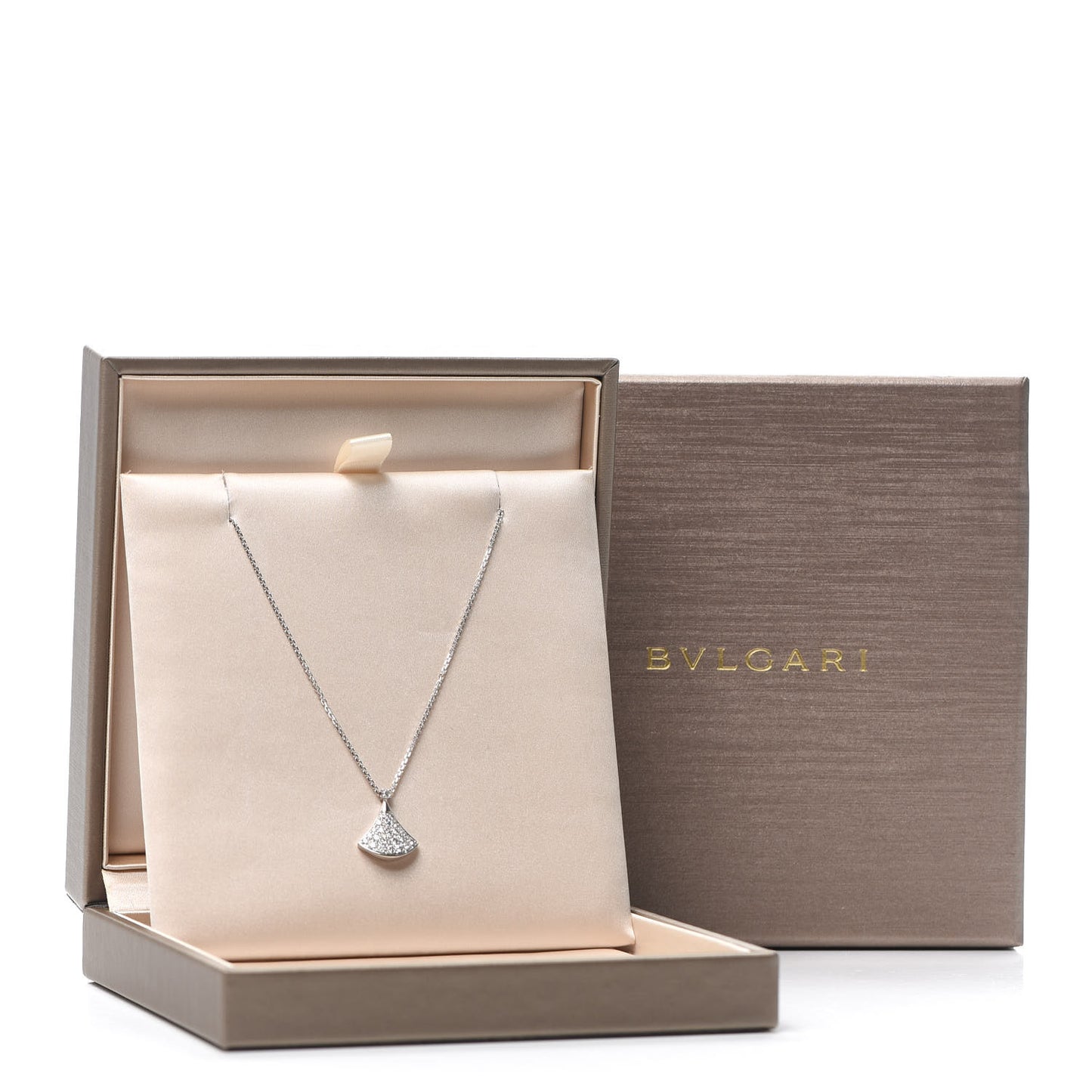18K White Gold Diamond Divas' Dream Pave Necklace