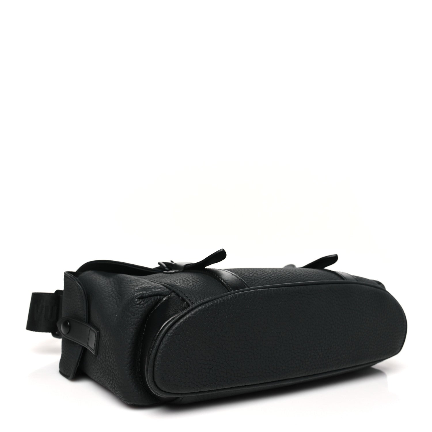 Louis Vuitton Taurillon Christopher Messenger Black 3 of 8