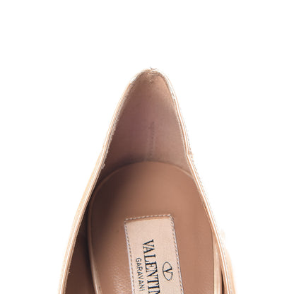 Valentino Garavani Patent Peep Toe Bow Pumps 39.5 Nude 12 of 14