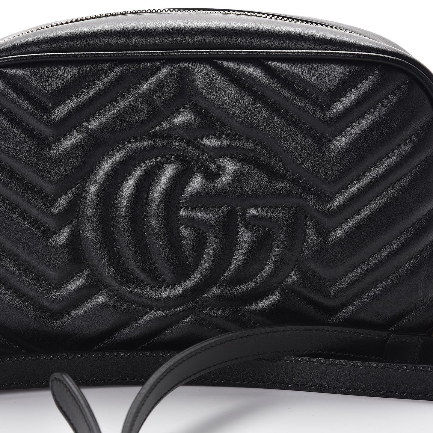 Calfskin Matelasse Small GG Marmont Chain Shoulder Bag Black