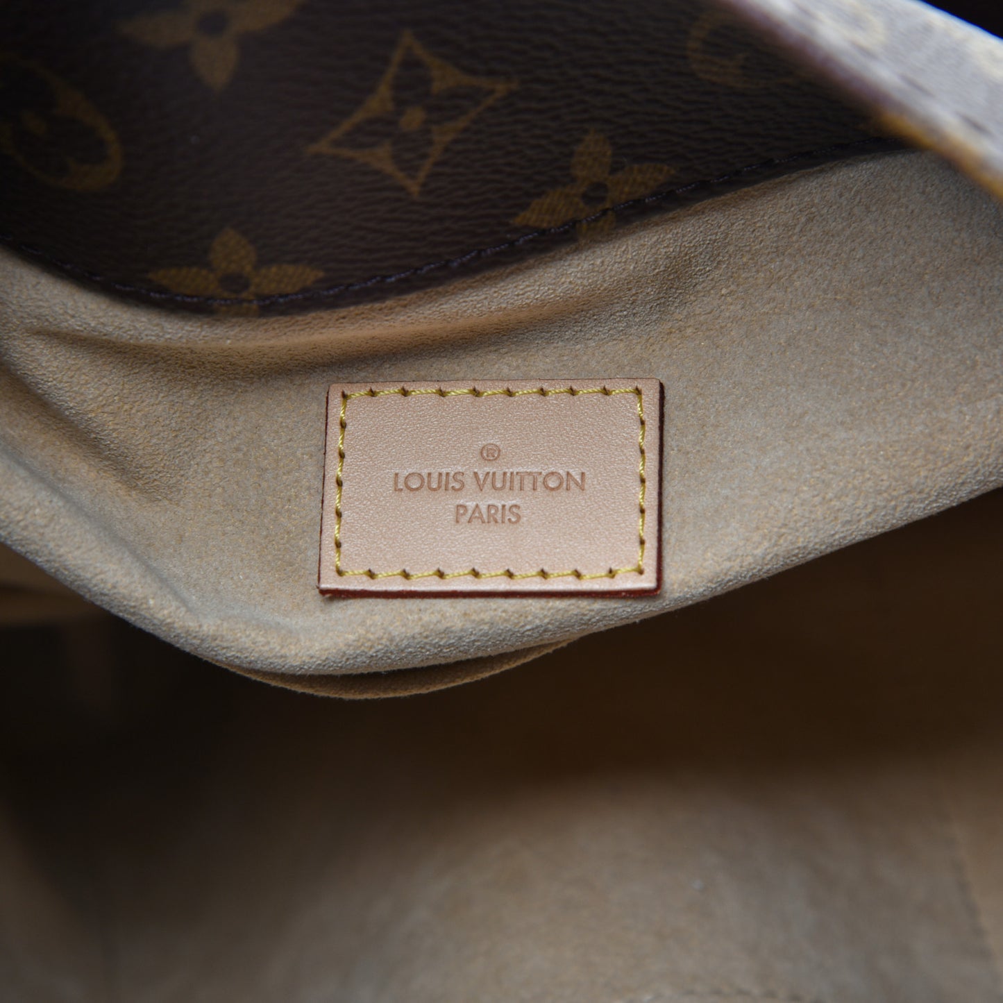Monogram Artsy MM