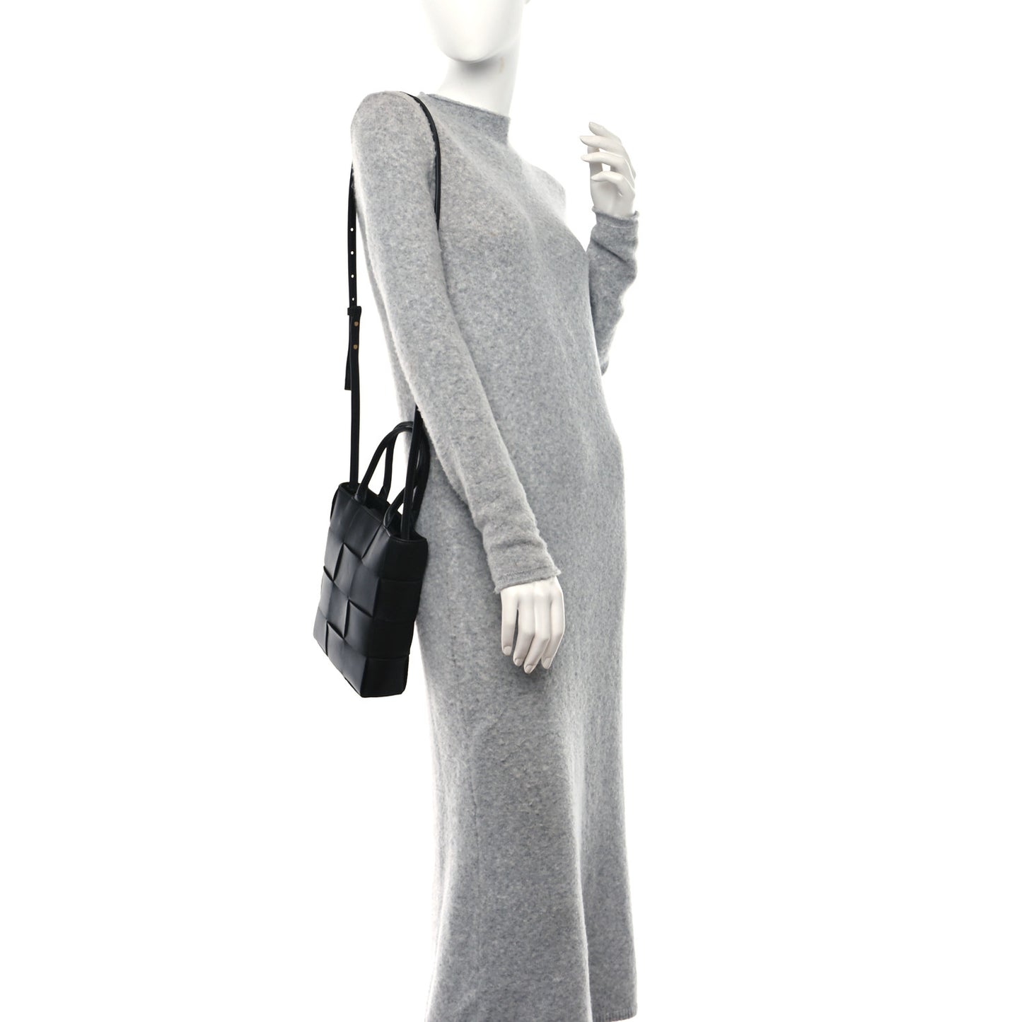 Lambskin Maxi Intrecciato North South Cassette Tote Black