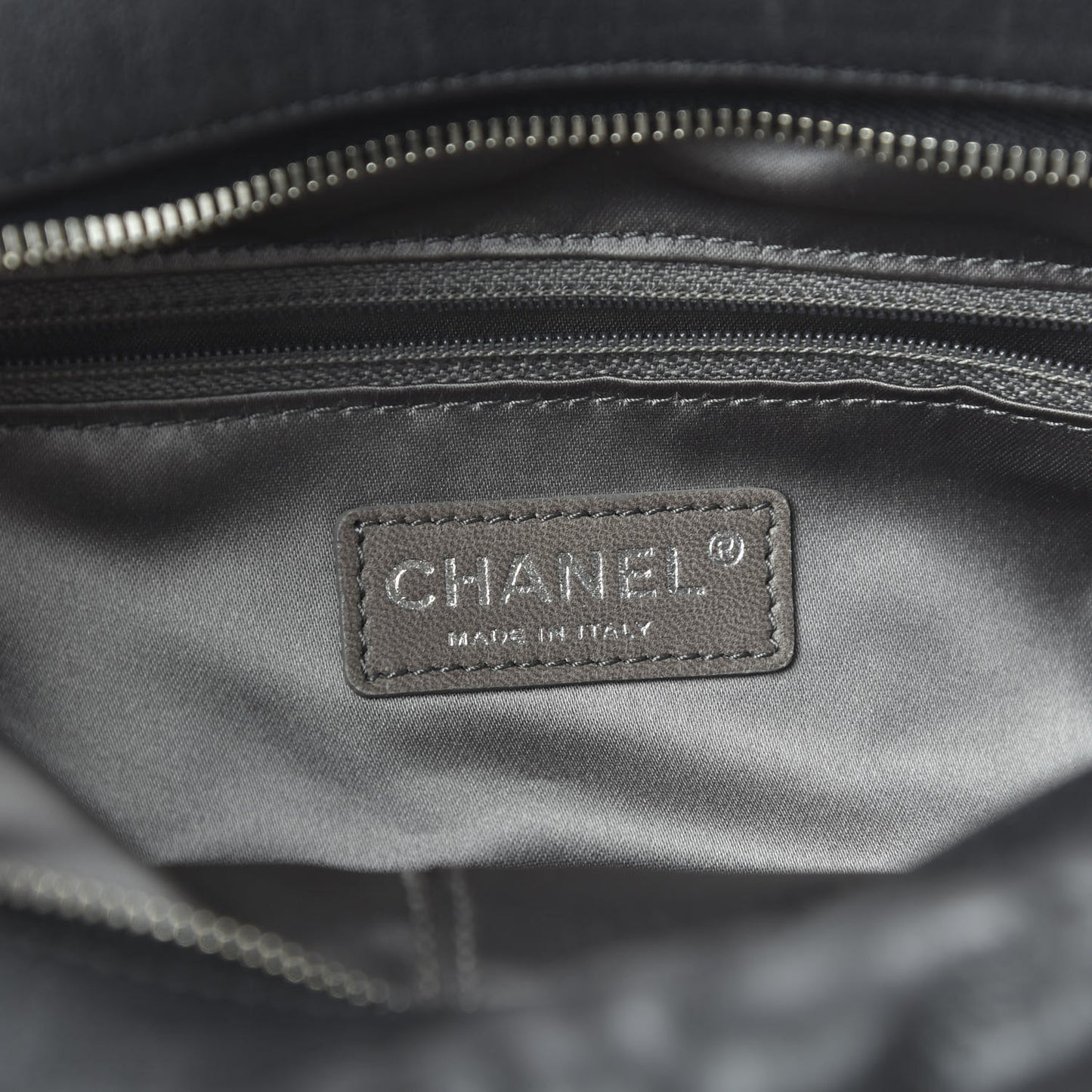 Lambskin Bubble Quilt Bowler Black
