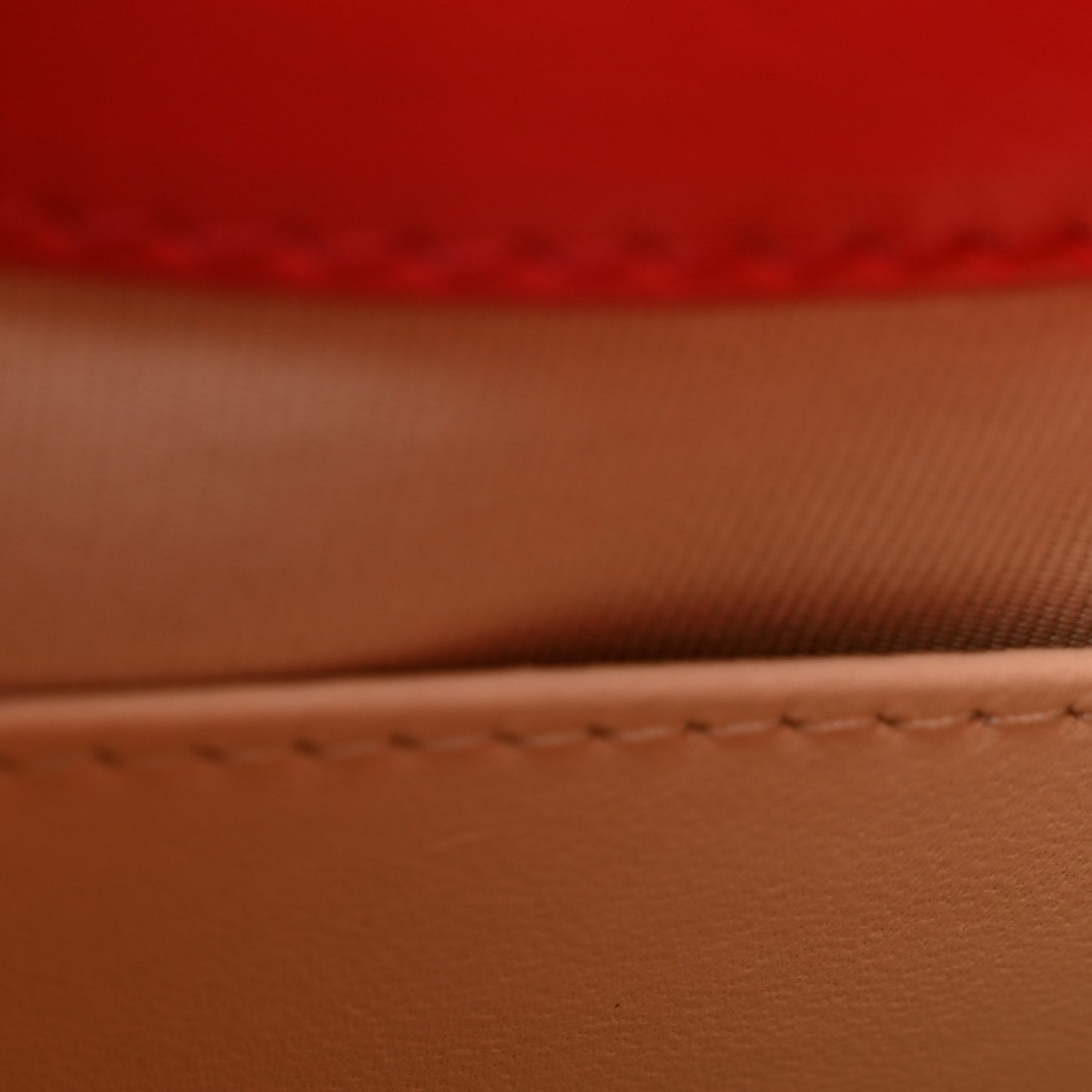 Shiny Crumpled Calfskin Quilted Wavy CC Hobo Red