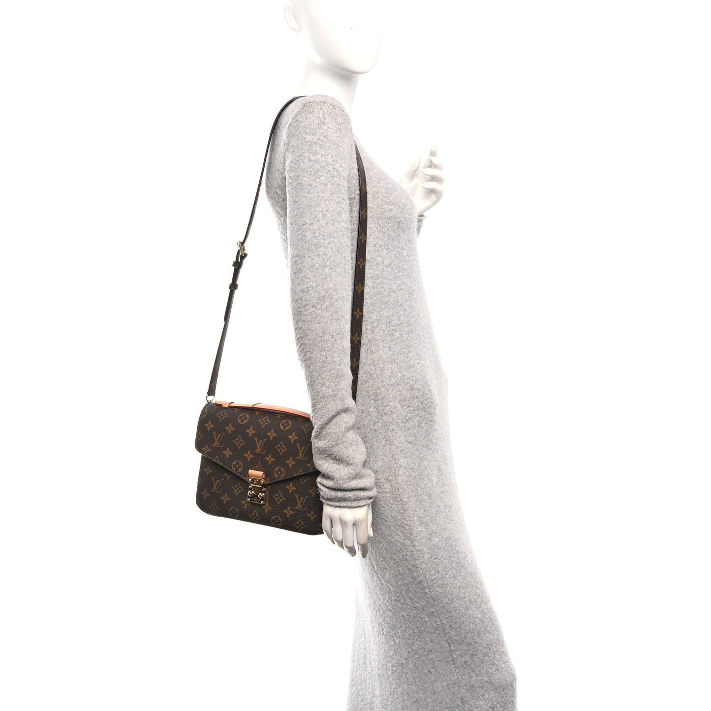 Monogram Pochette Metis