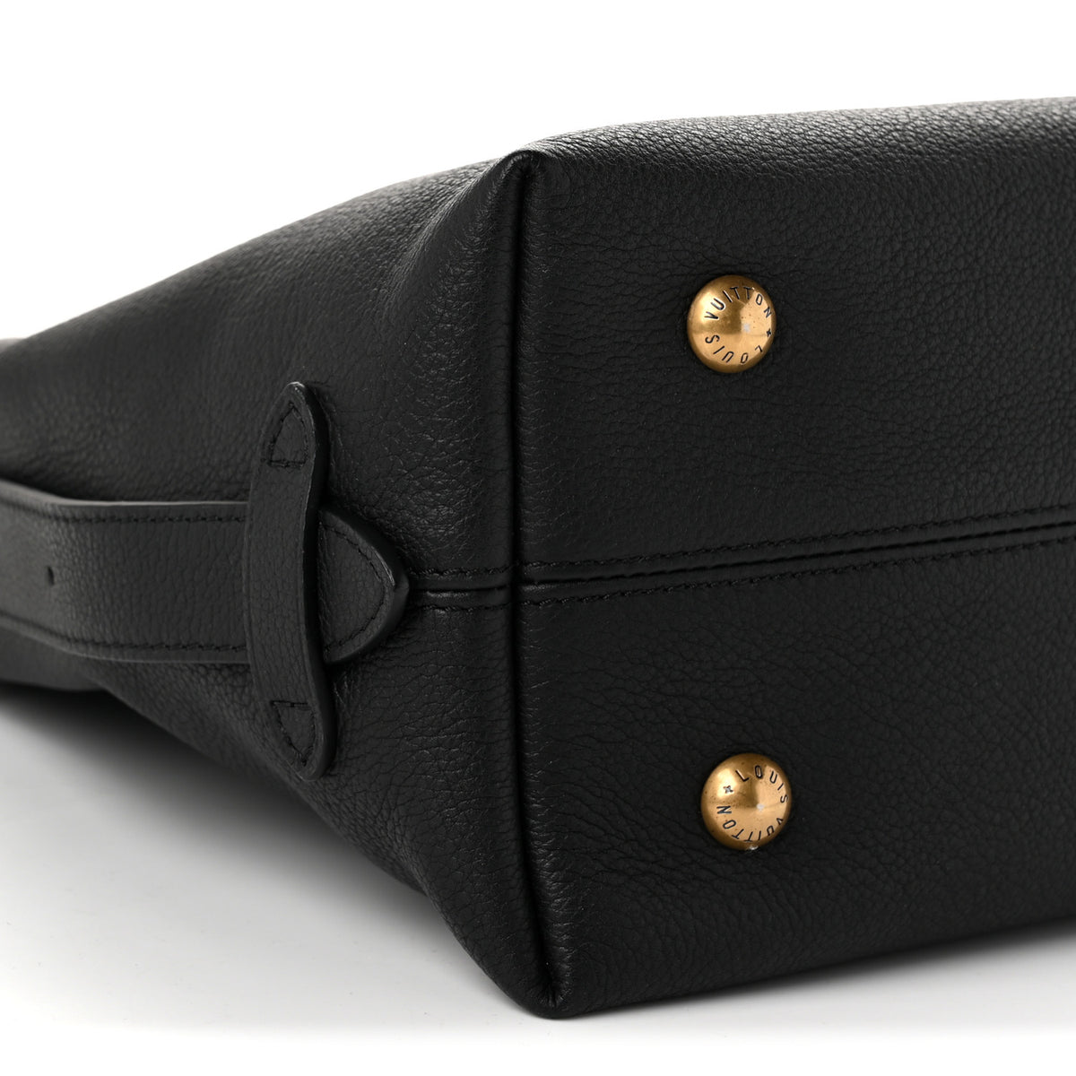 Grained Calfskin Low Key Hobo PM Black