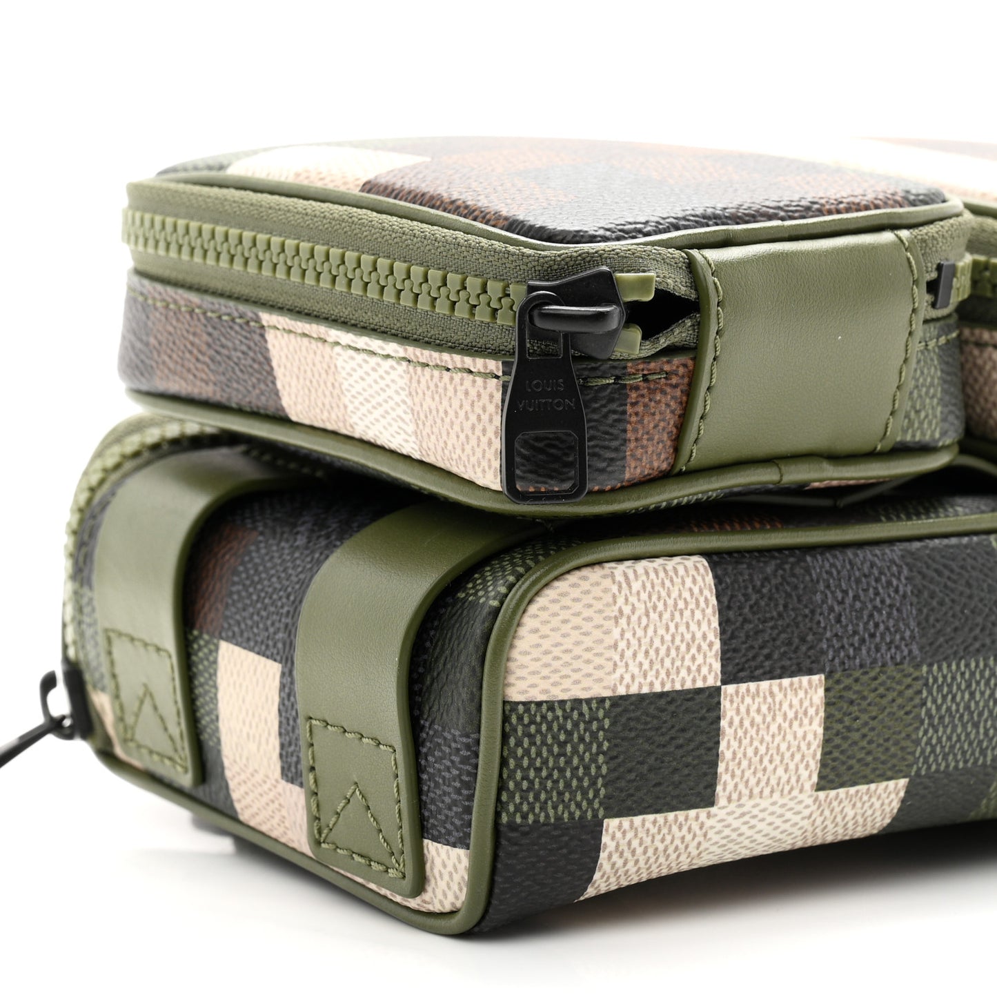 Damoflage LV Trail Wearable Wallet Green