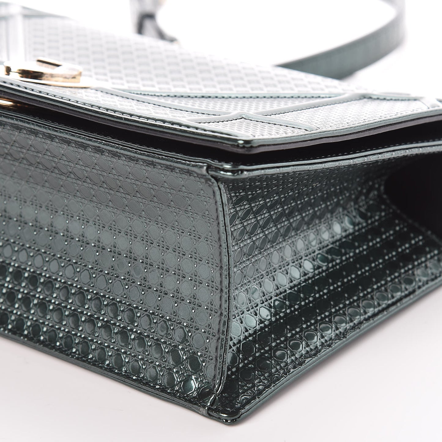 Metallic Patent Micro-Cannage Medium Diorama Flap Bag Malachite Green