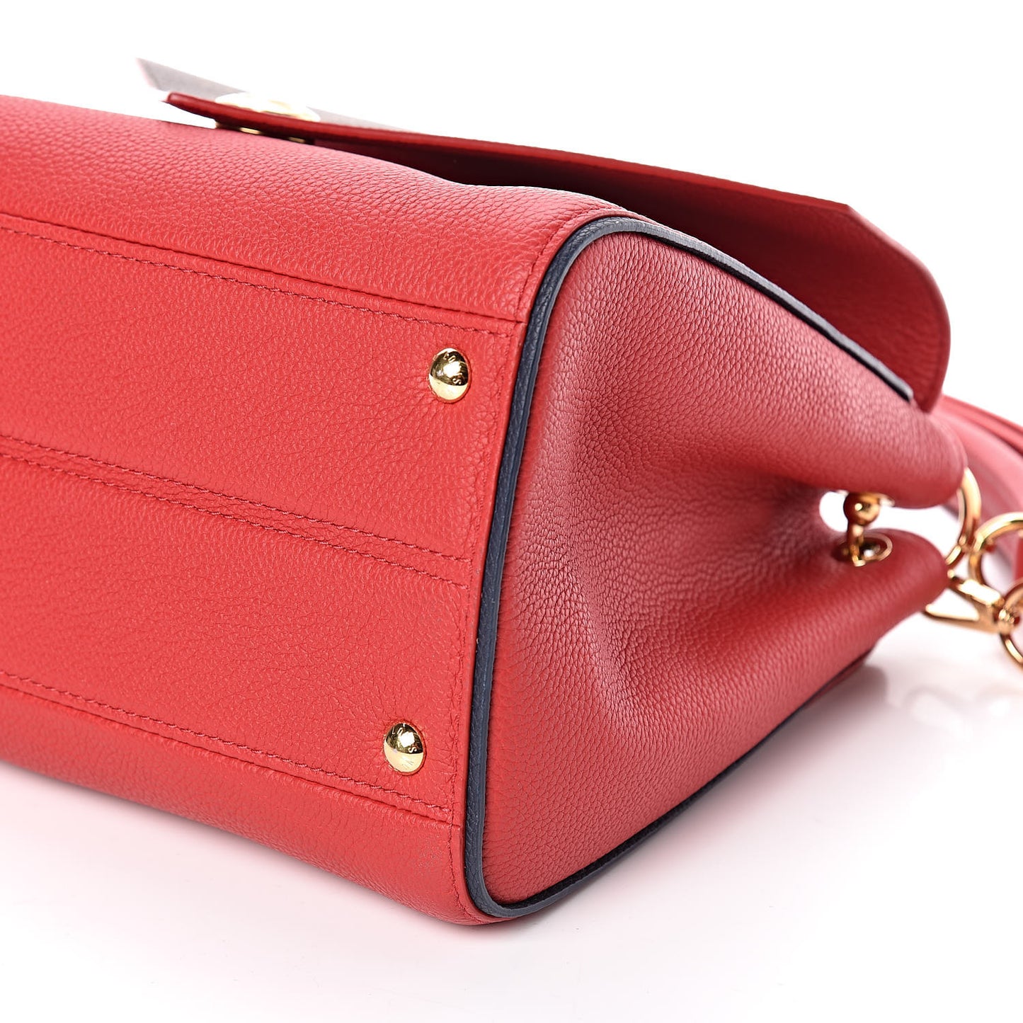 Grained Calfskin Monogram Double V Rubis