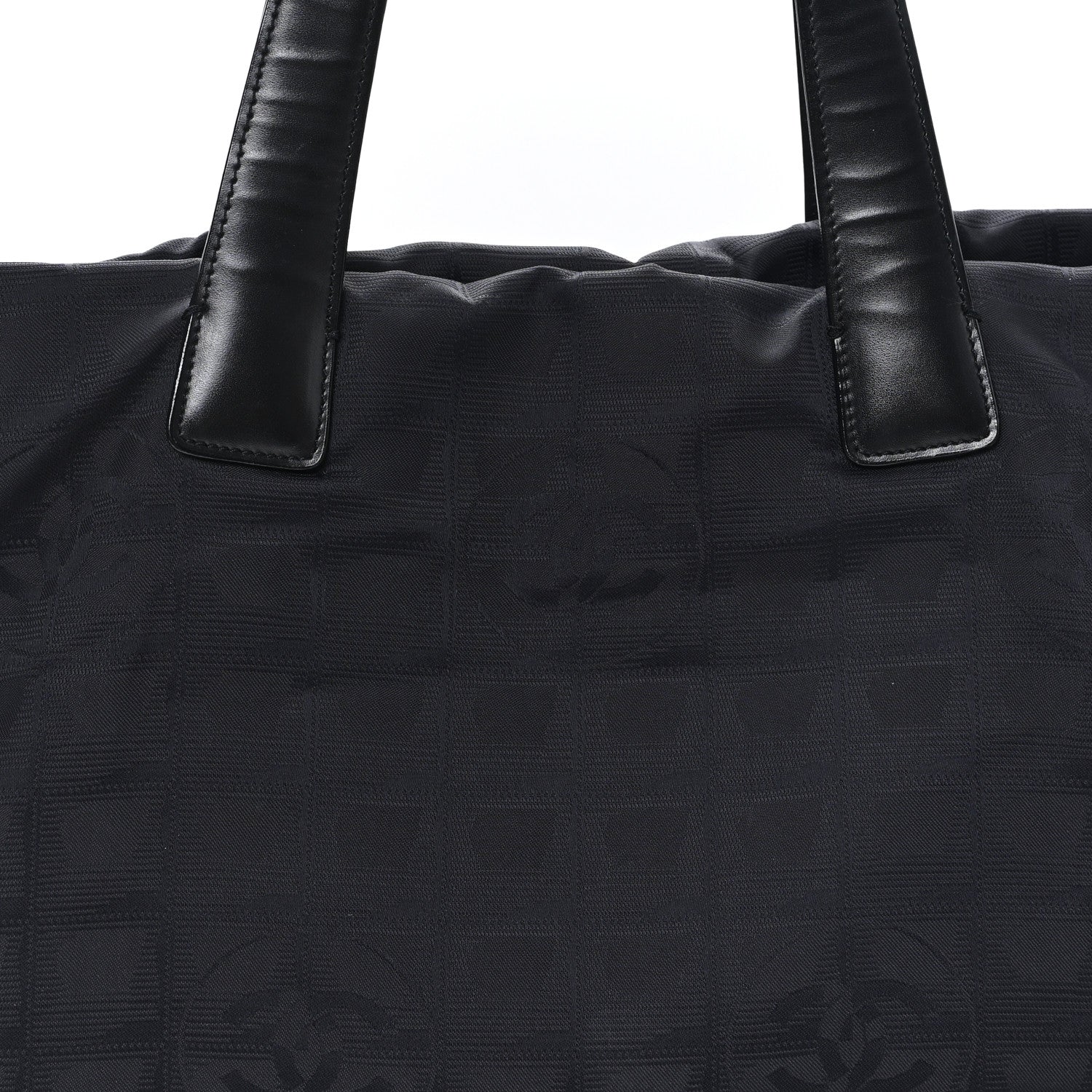 Chanel Nylon Medium Travel Tote Black 1856007 – FASHIONPHILE