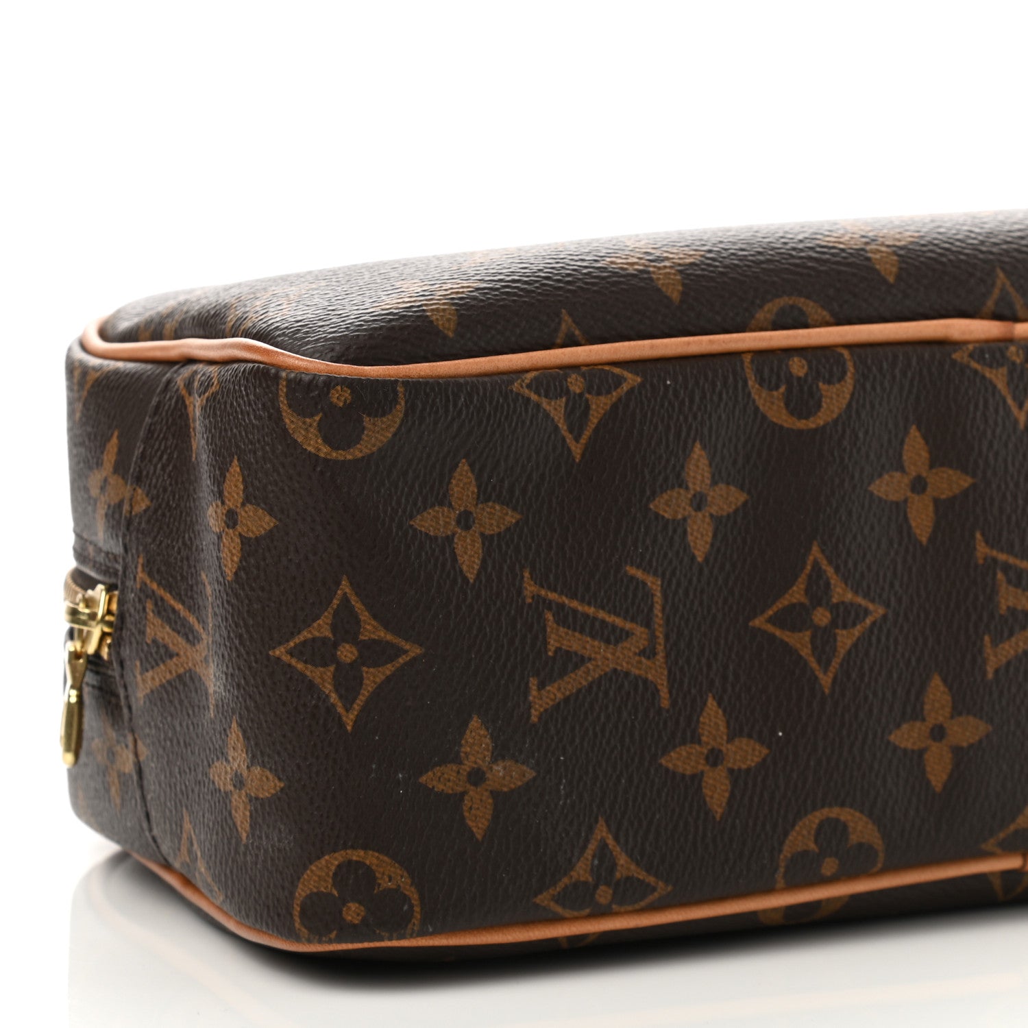 Louis Vuitton Monogram Toiletry Bag 25 9 of 12