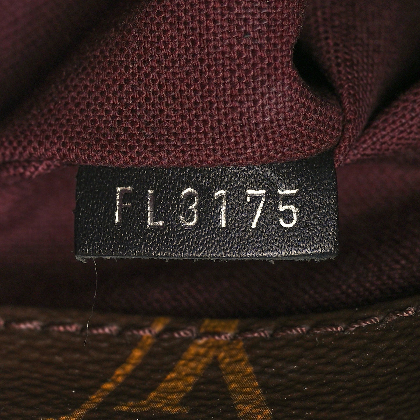 Monogram Macassar District PM