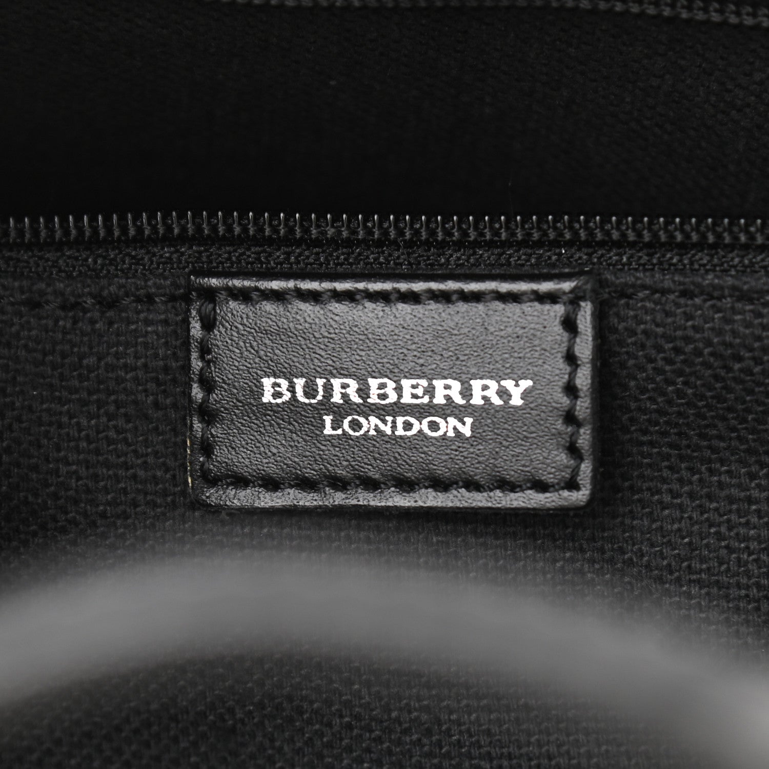 Burberry House Check Tote Black 7 of 8