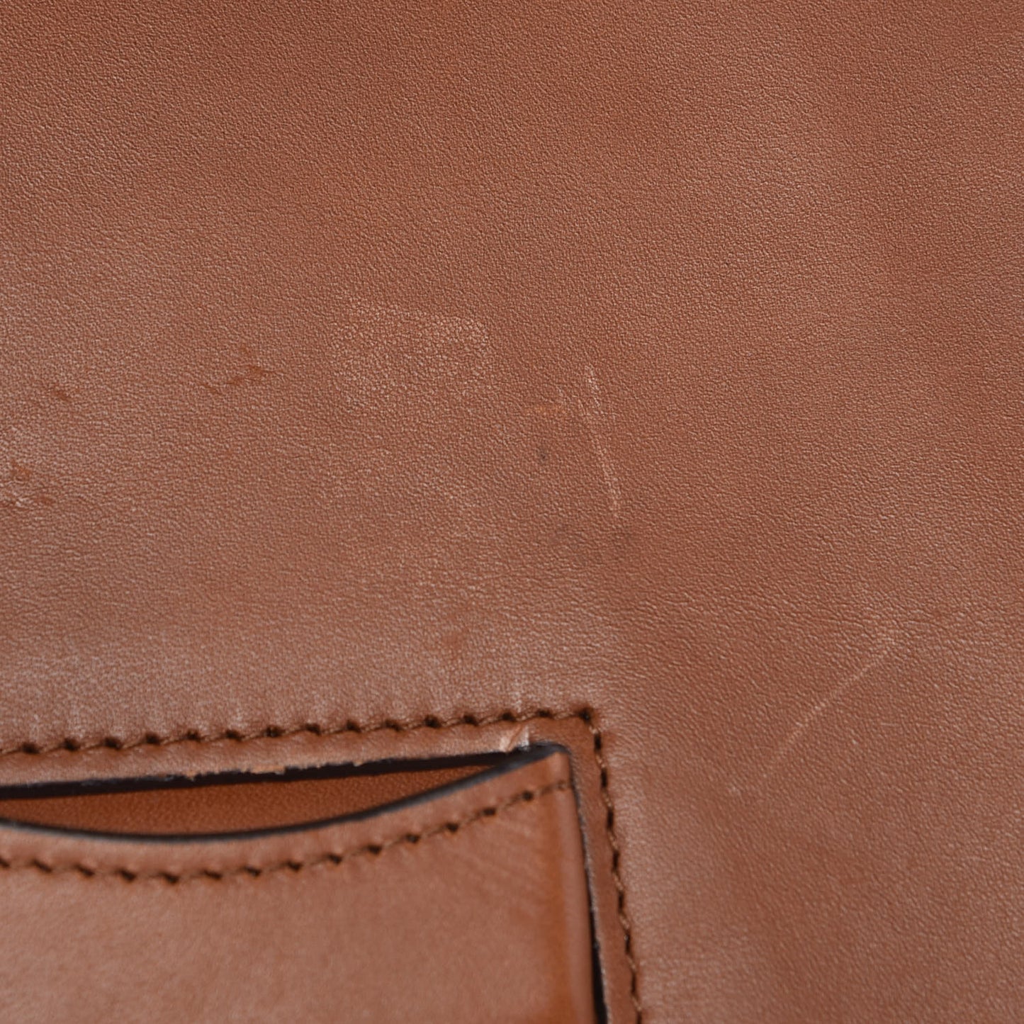 Supersoft Calfskin Small Trotteur Caramel