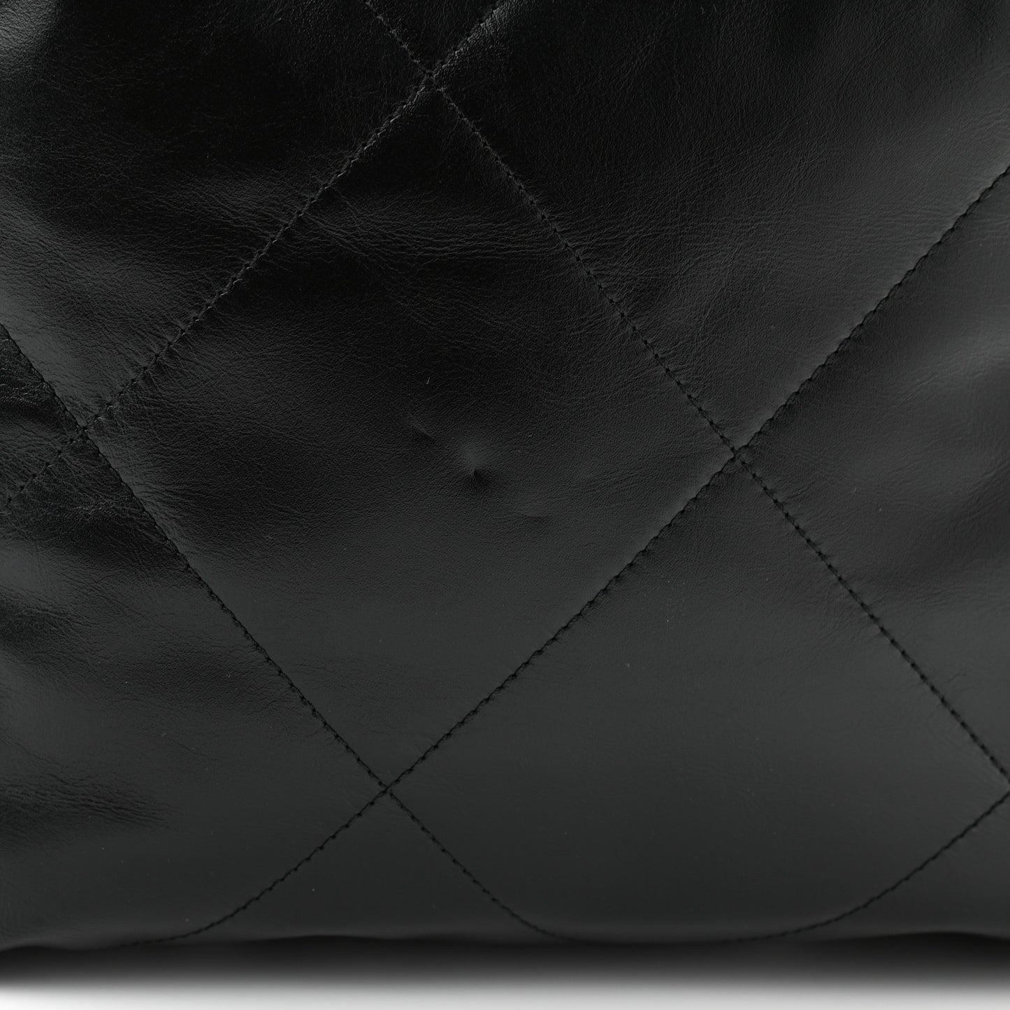 Shiny Calfskin Quilted Small Chanel 22 So Black