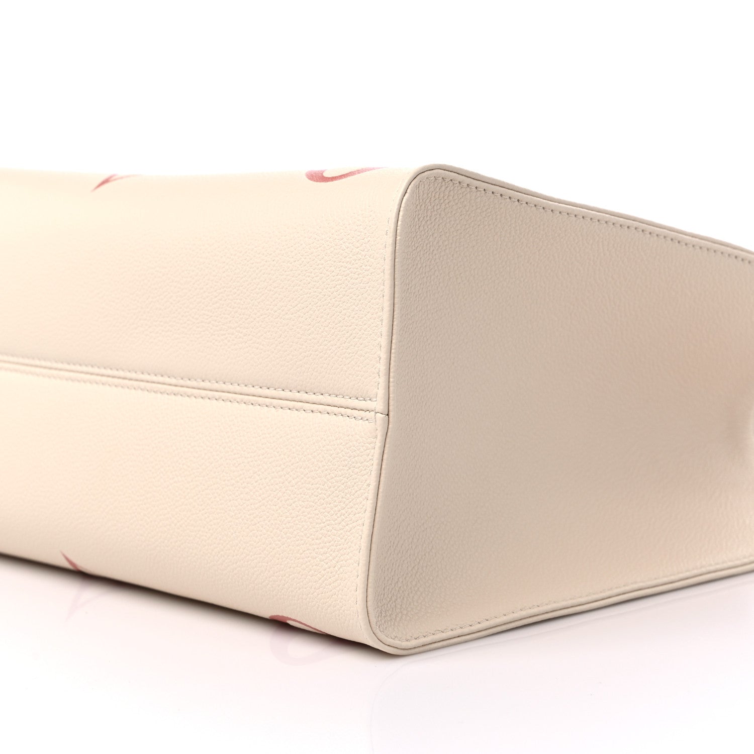 Louis Vuitton Empreinte Monogram Giant Onthego MM Creme Rose Trianon 8 of 9