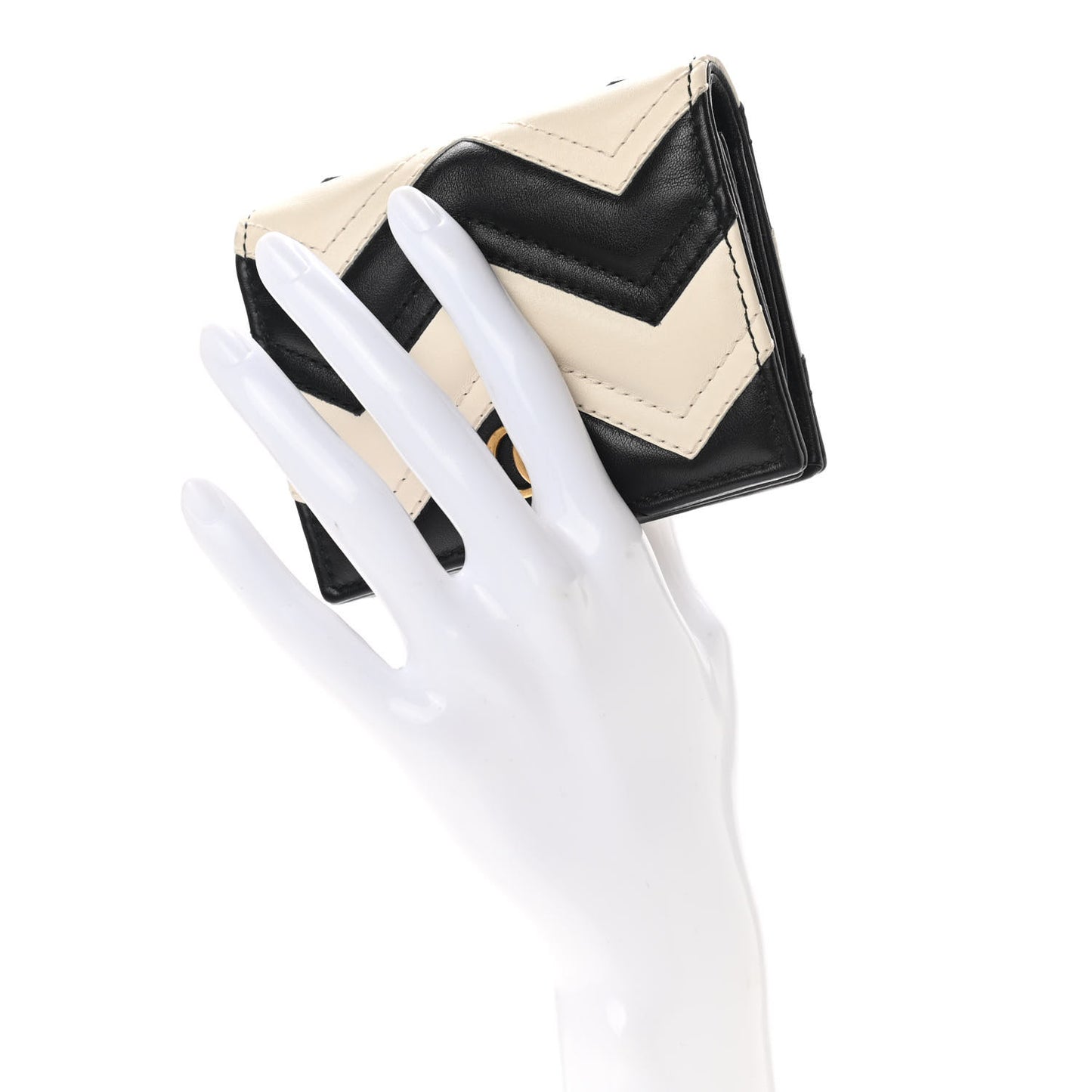 Calfskin Matelasse GG Marmont Card Case Black White