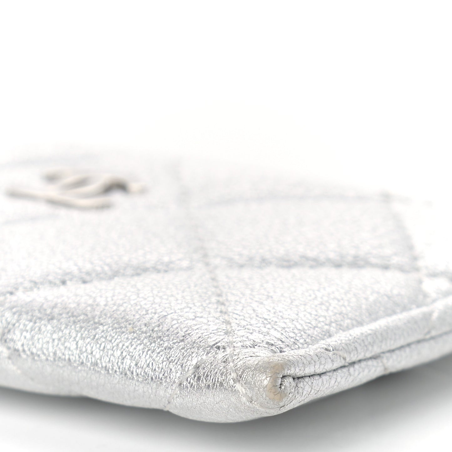 Metallic Lambskin Quilted Card Holder Silver